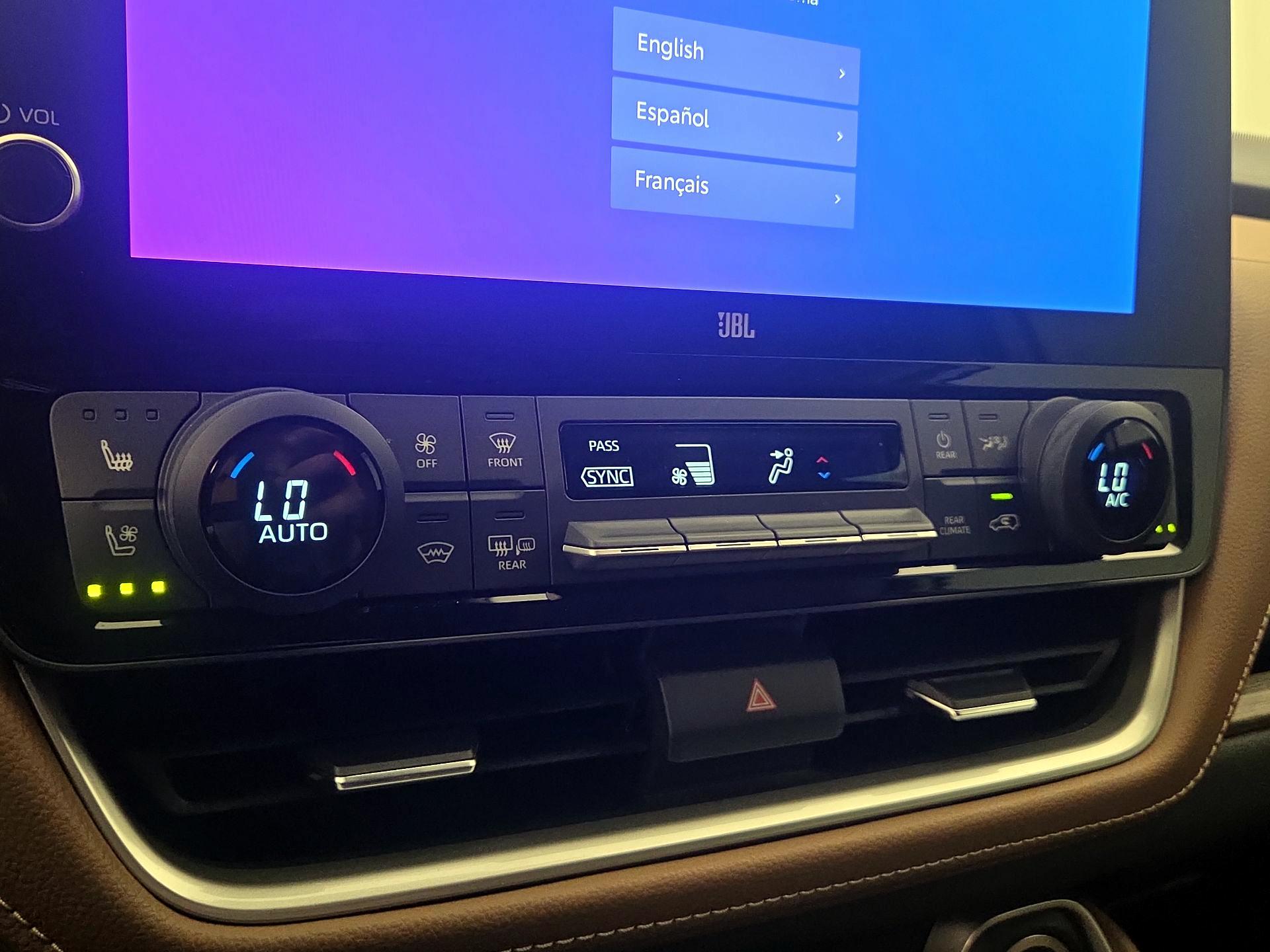 Thumbnail: 2024 Toyota Grand Highlander - 16