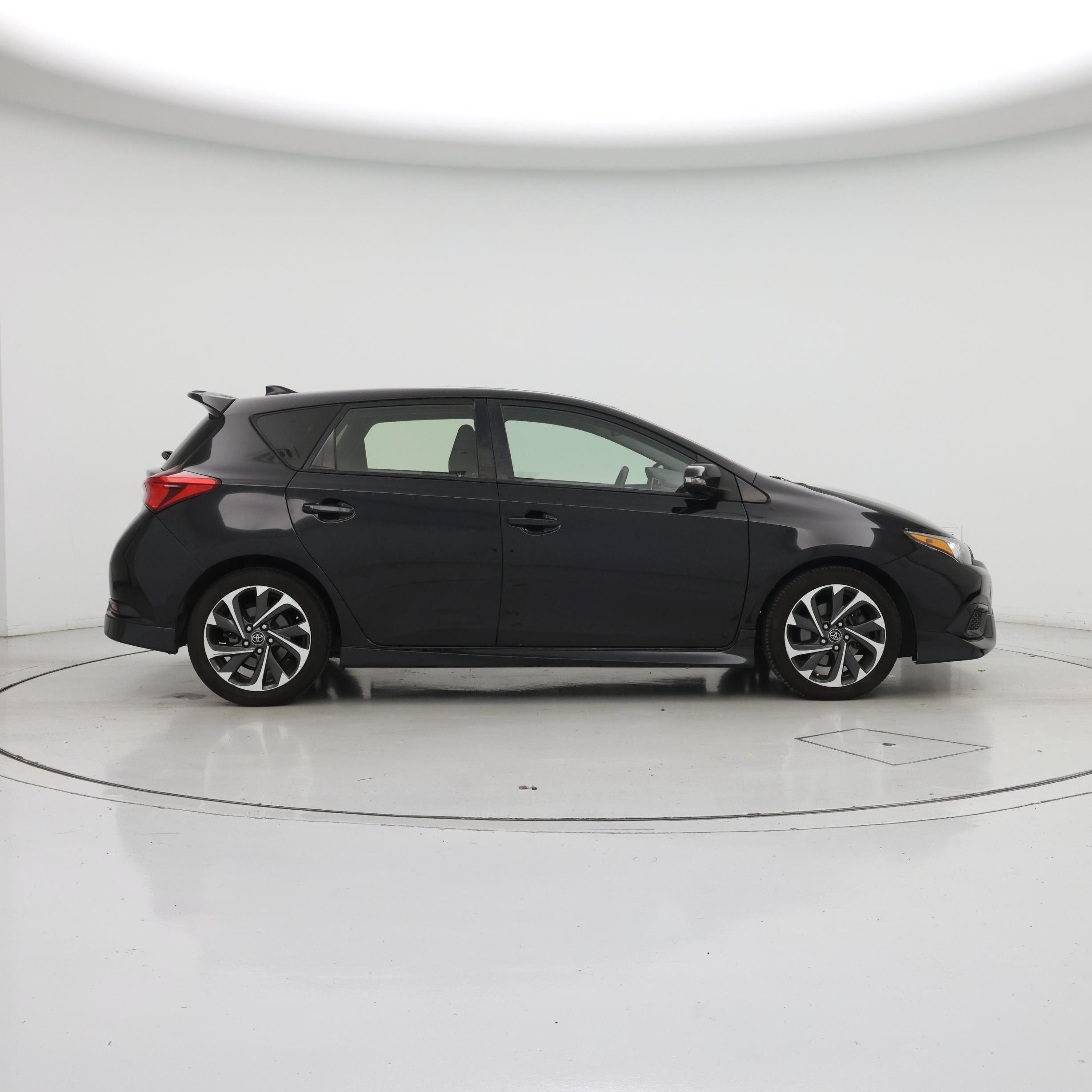 Thumbnail: 2018 Toyota Corolla iM - 7