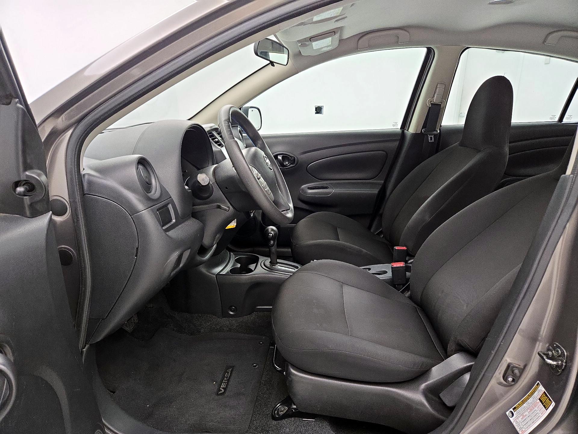 Thumbnail: 2015 Nissan Versa - 11