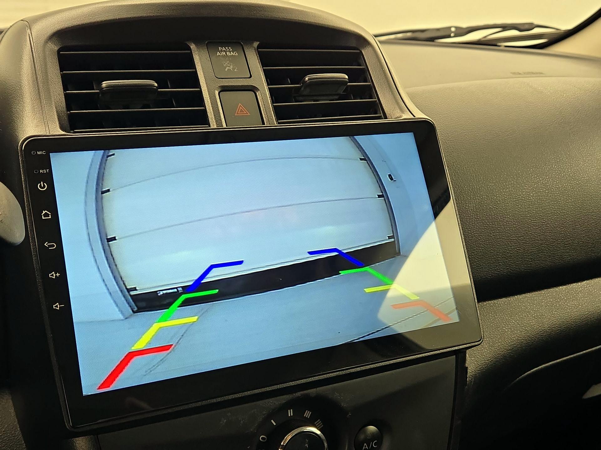Thumbnail: 2015 Nissan Versa - 14