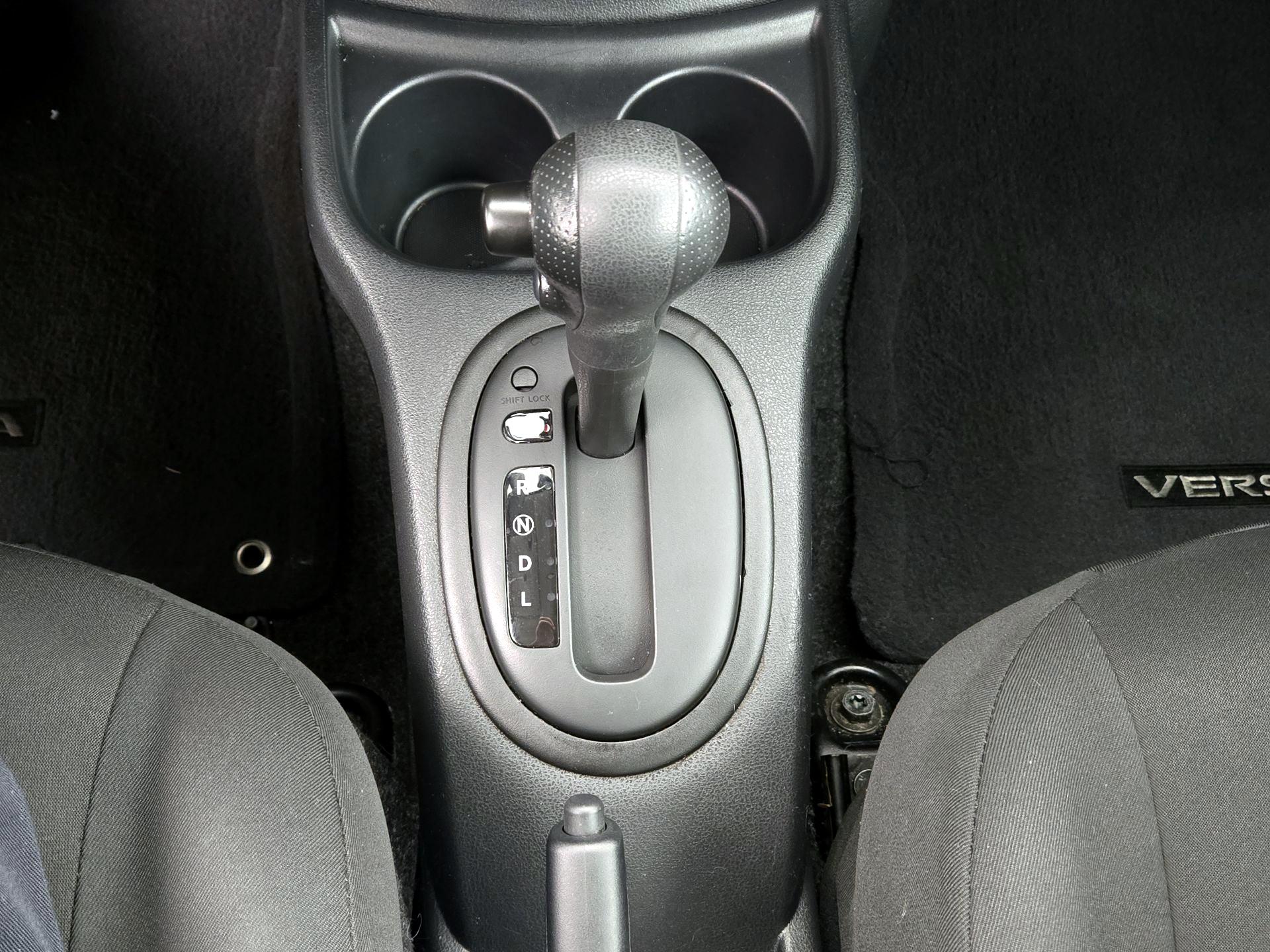 Thumbnail: 2015 Nissan Versa - 17