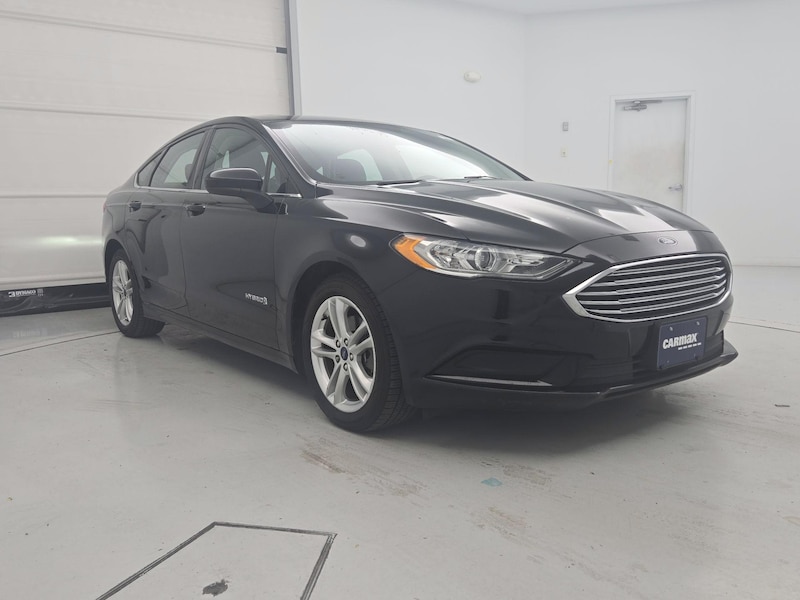 2018 Ford Fusion Hybrid SE