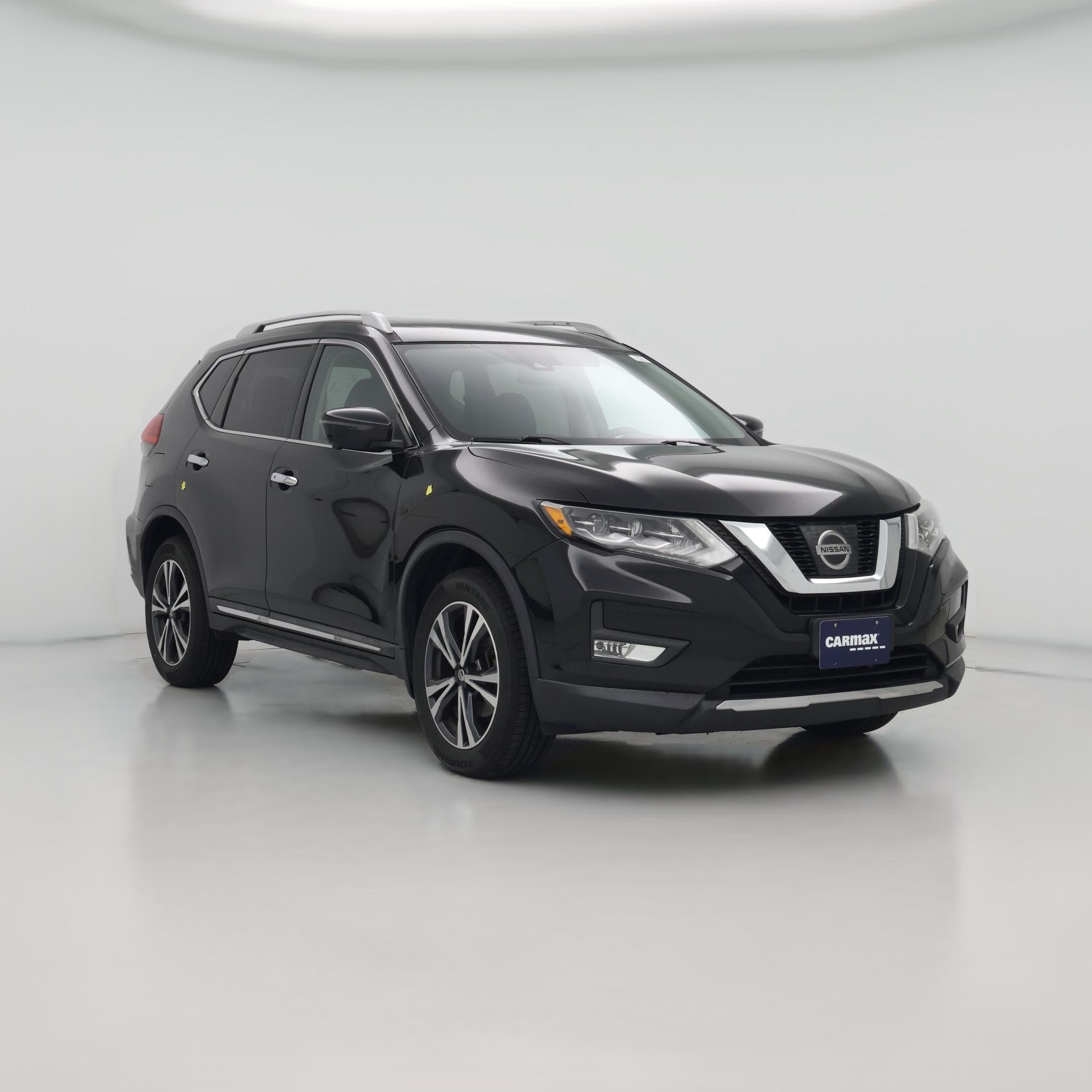 Thumbnail: 2017 Nissan Rogue - 1