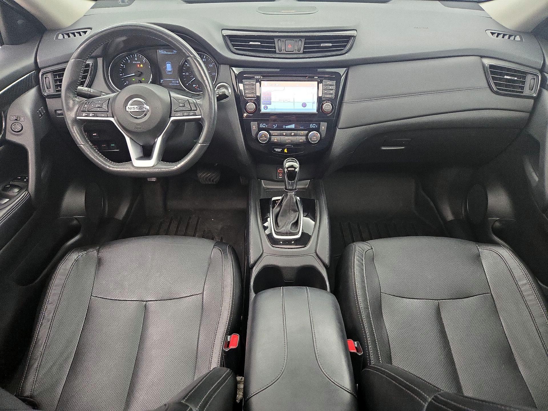Thumbnail: 2017 Nissan Rogue - 9