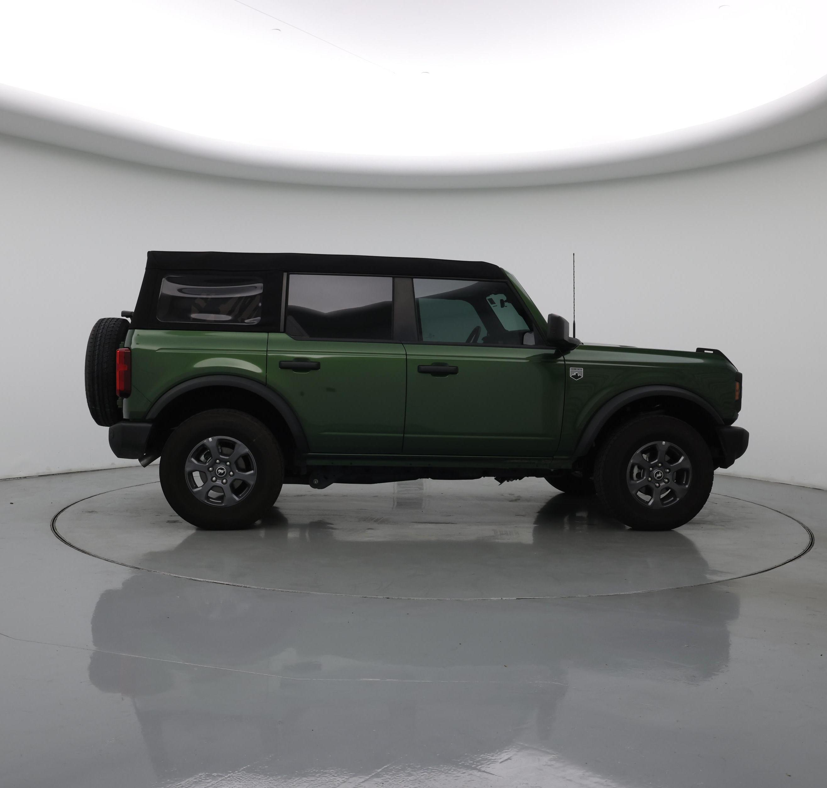 Thumbnail: 2025 Ford Bronco - 7