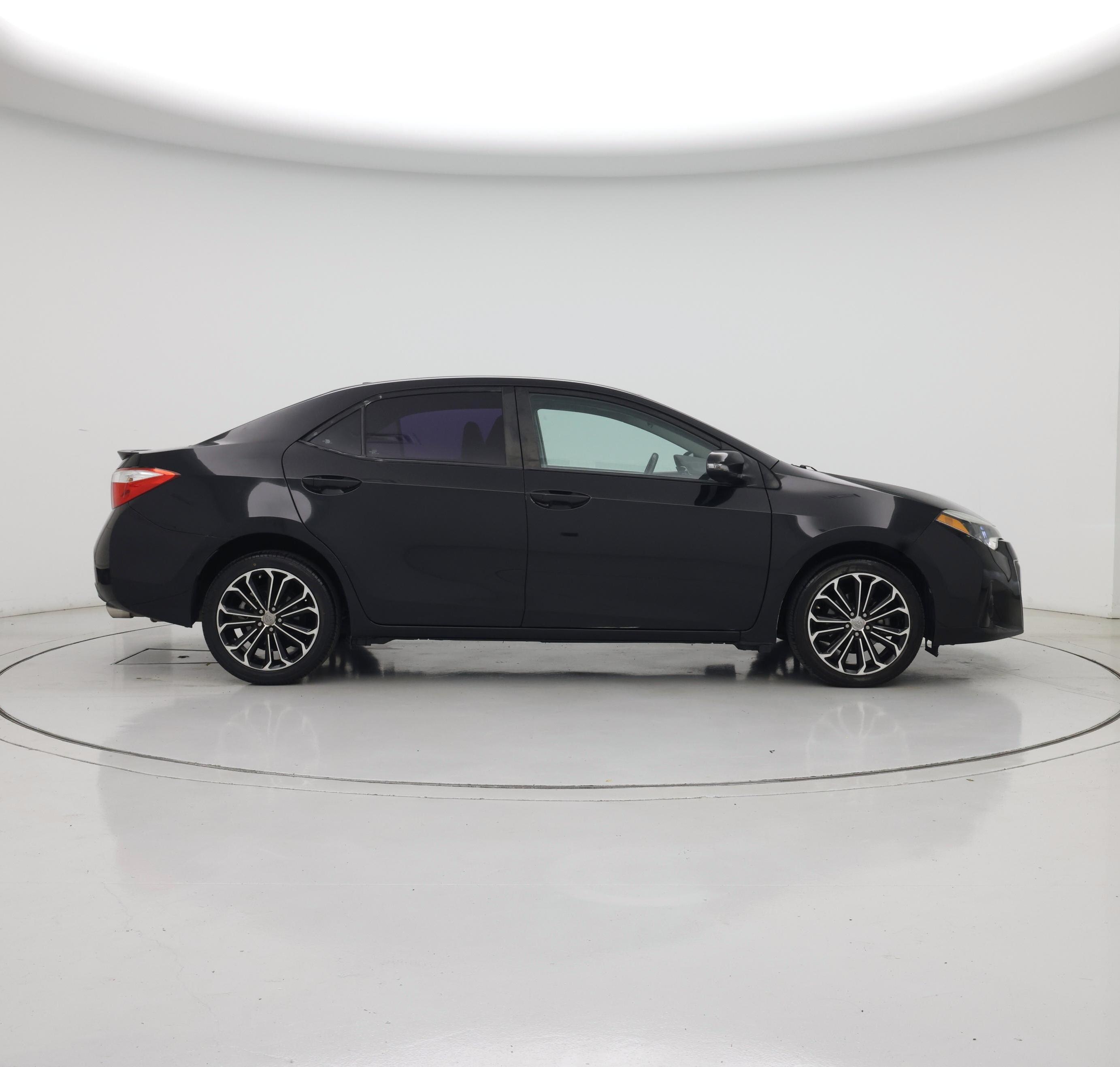 Thumbnail: 2014 Toyota Corolla - 7