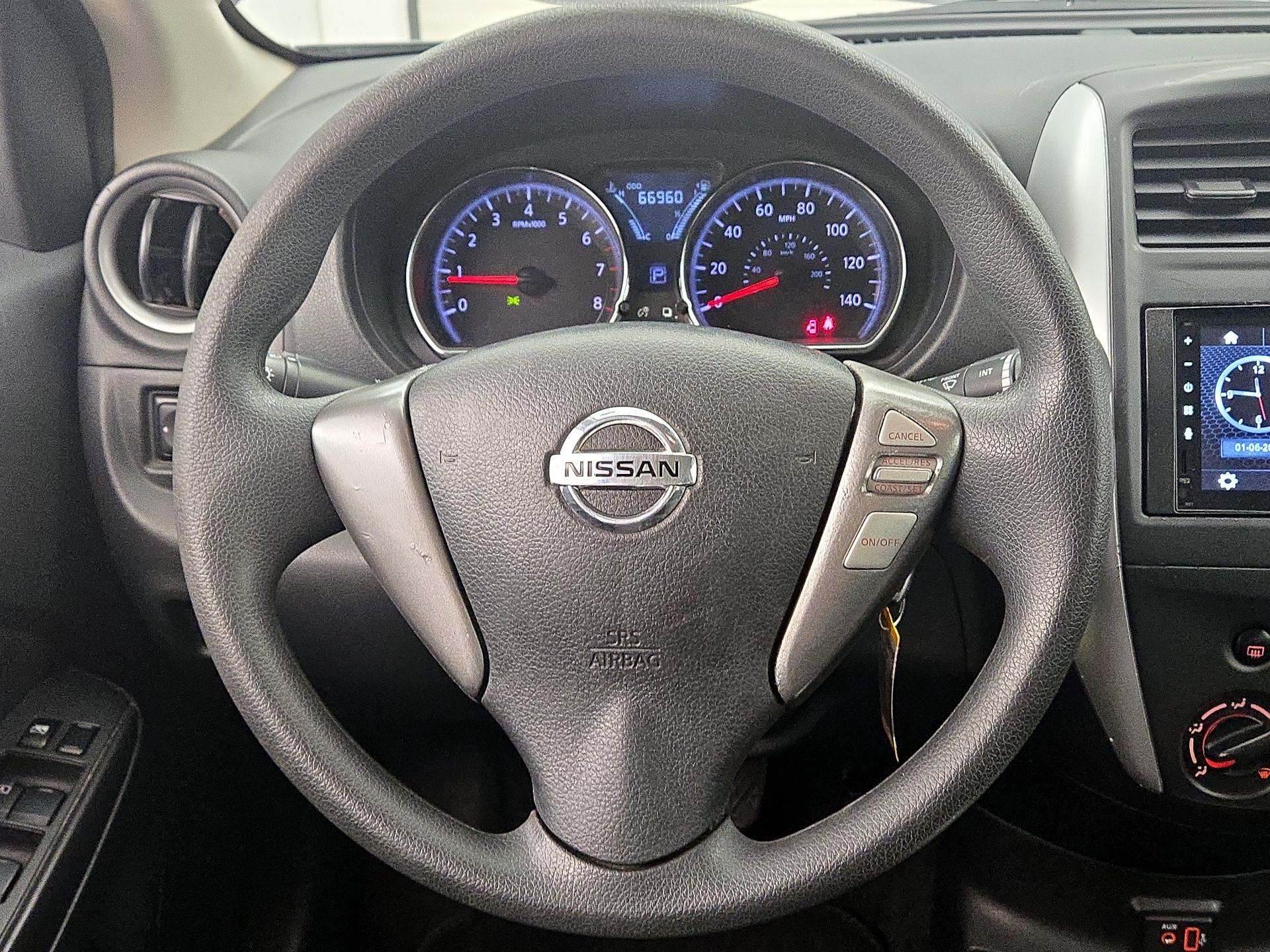 Thumbnail: 2018 Nissan Versa - 10