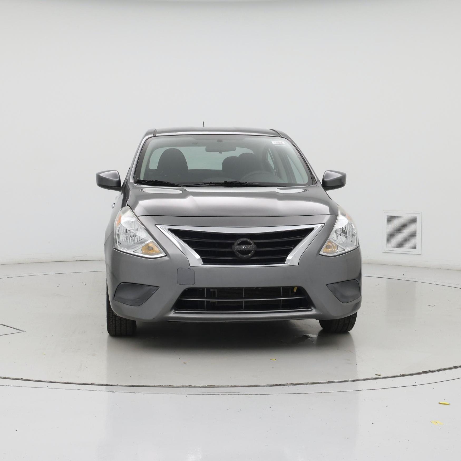 Thumbnail: 2018 Nissan Versa - 5