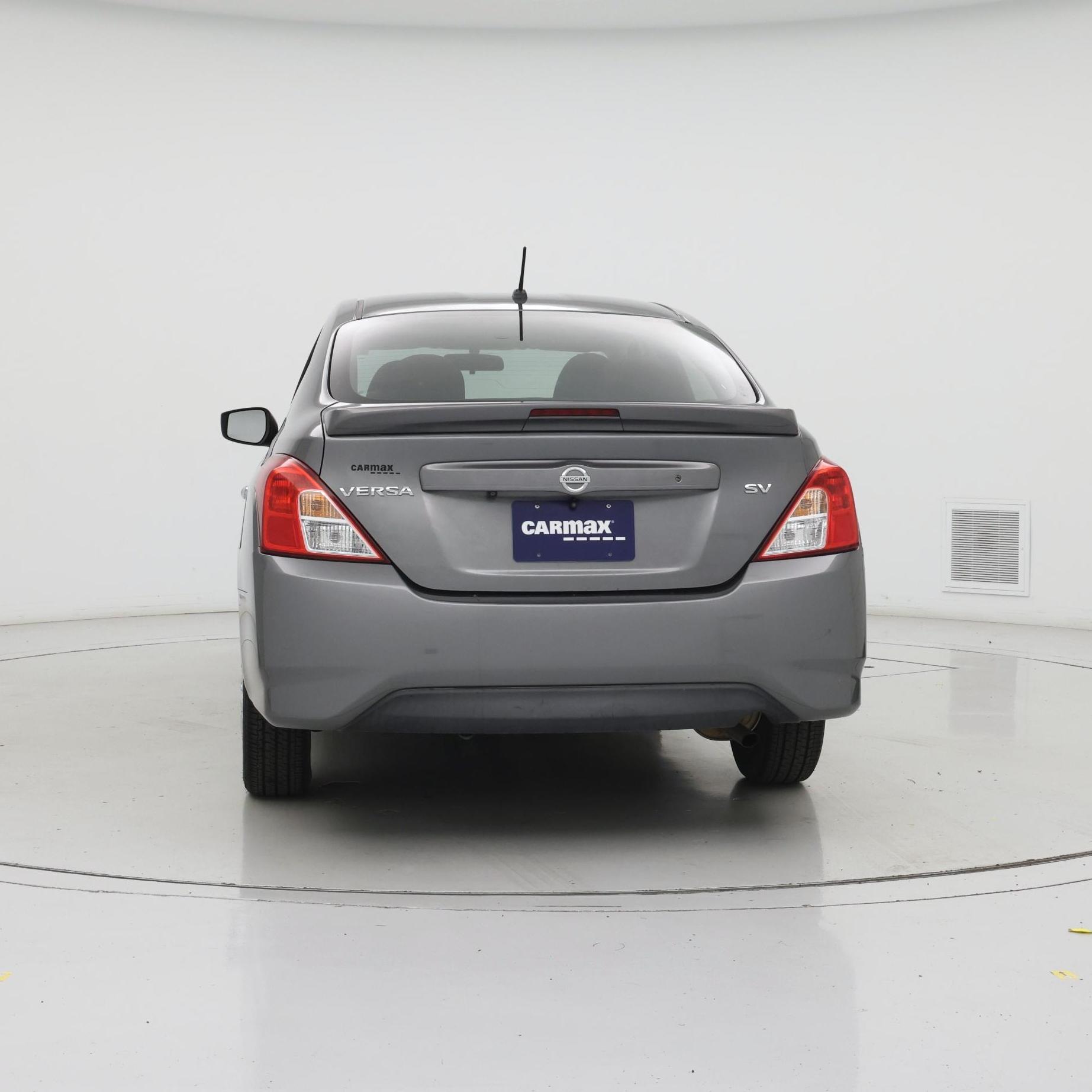 Thumbnail: 2018 Nissan Versa - 6