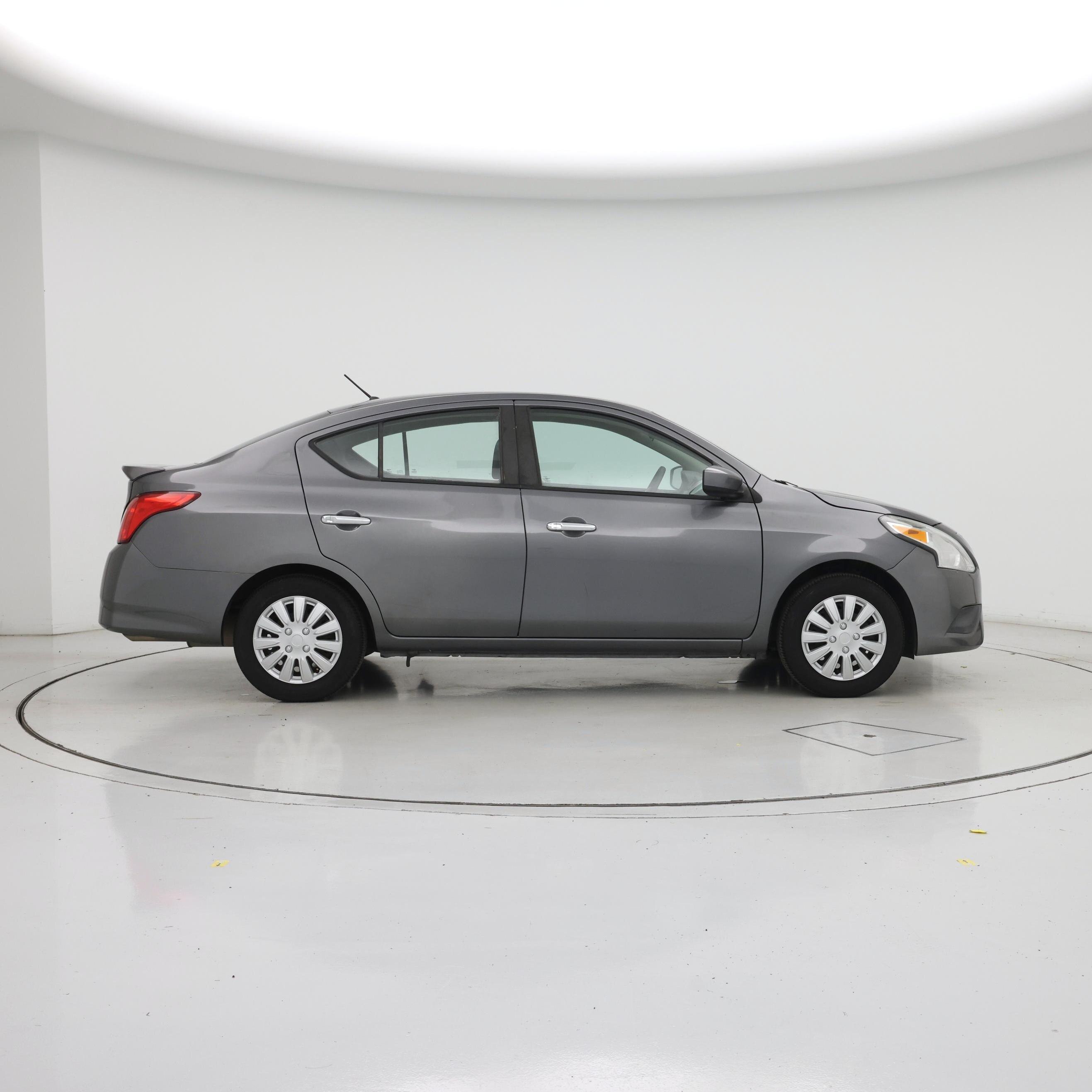 Thumbnail: 2018 Nissan Versa - 7
