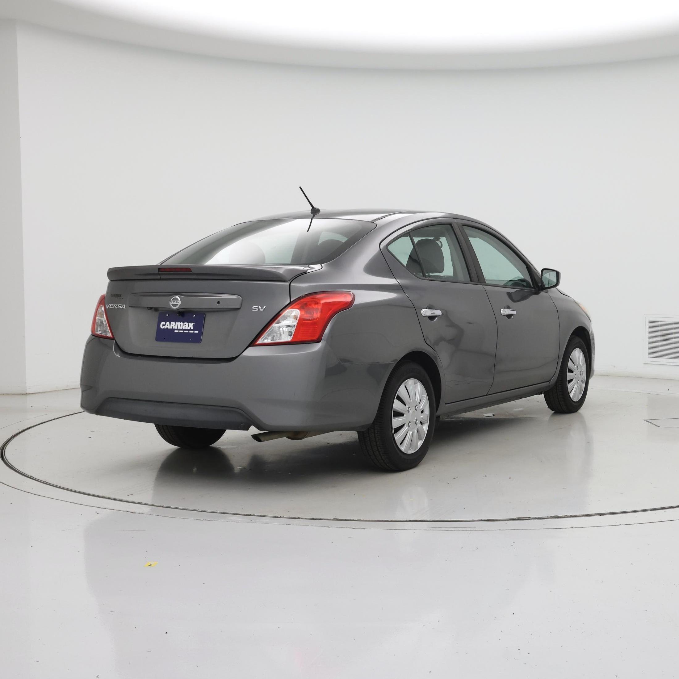 Thumbnail: 2018 Nissan Versa - 8