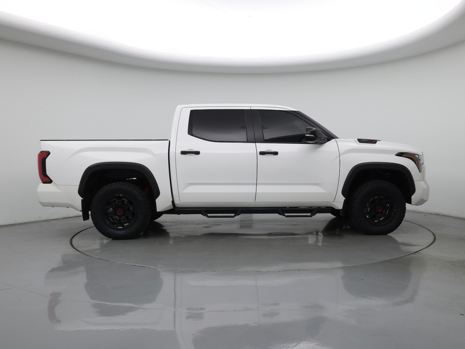 2024 Toyota Tundra TRD Pro - Photo 8