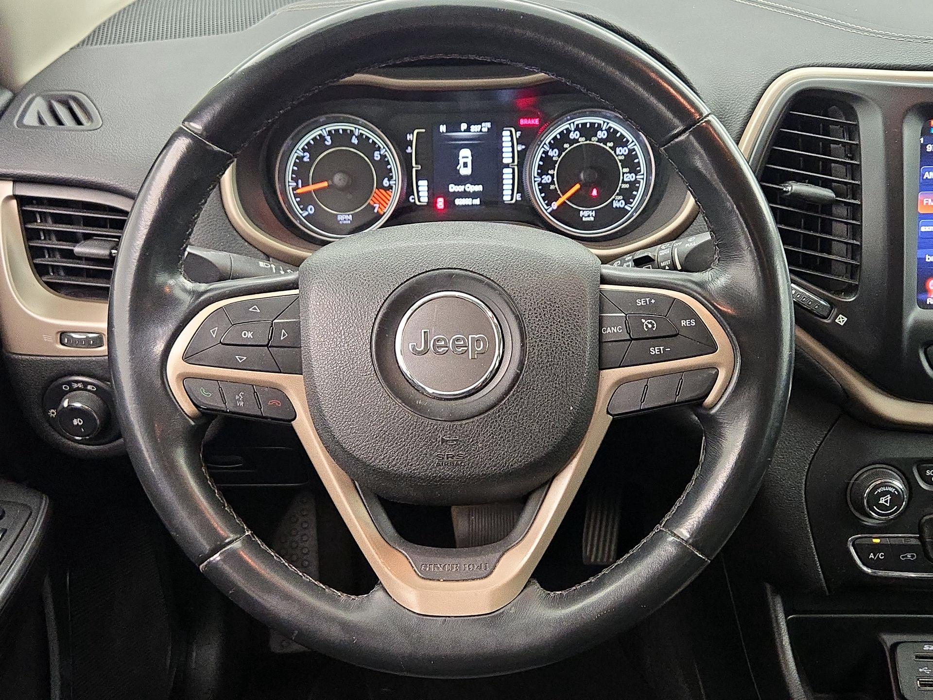 Thumbnail: 2014 Jeep Cherokee - 10