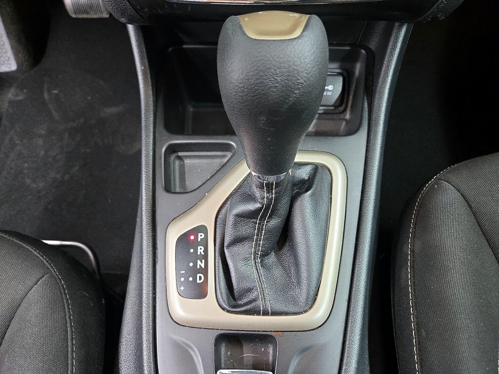 2014 Jeep Cherokee Latitude - Photo 17