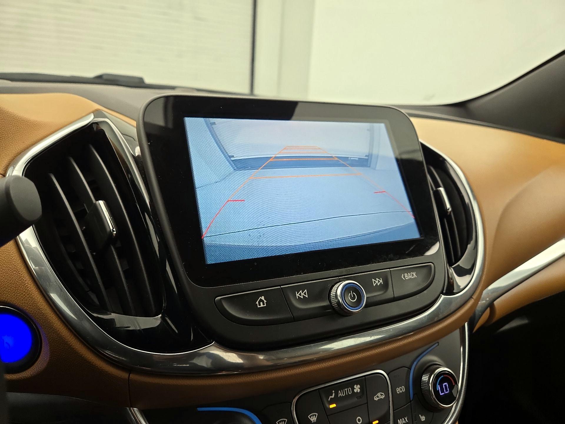 Thumbnail: 2016 Chevrolet Volt - 15