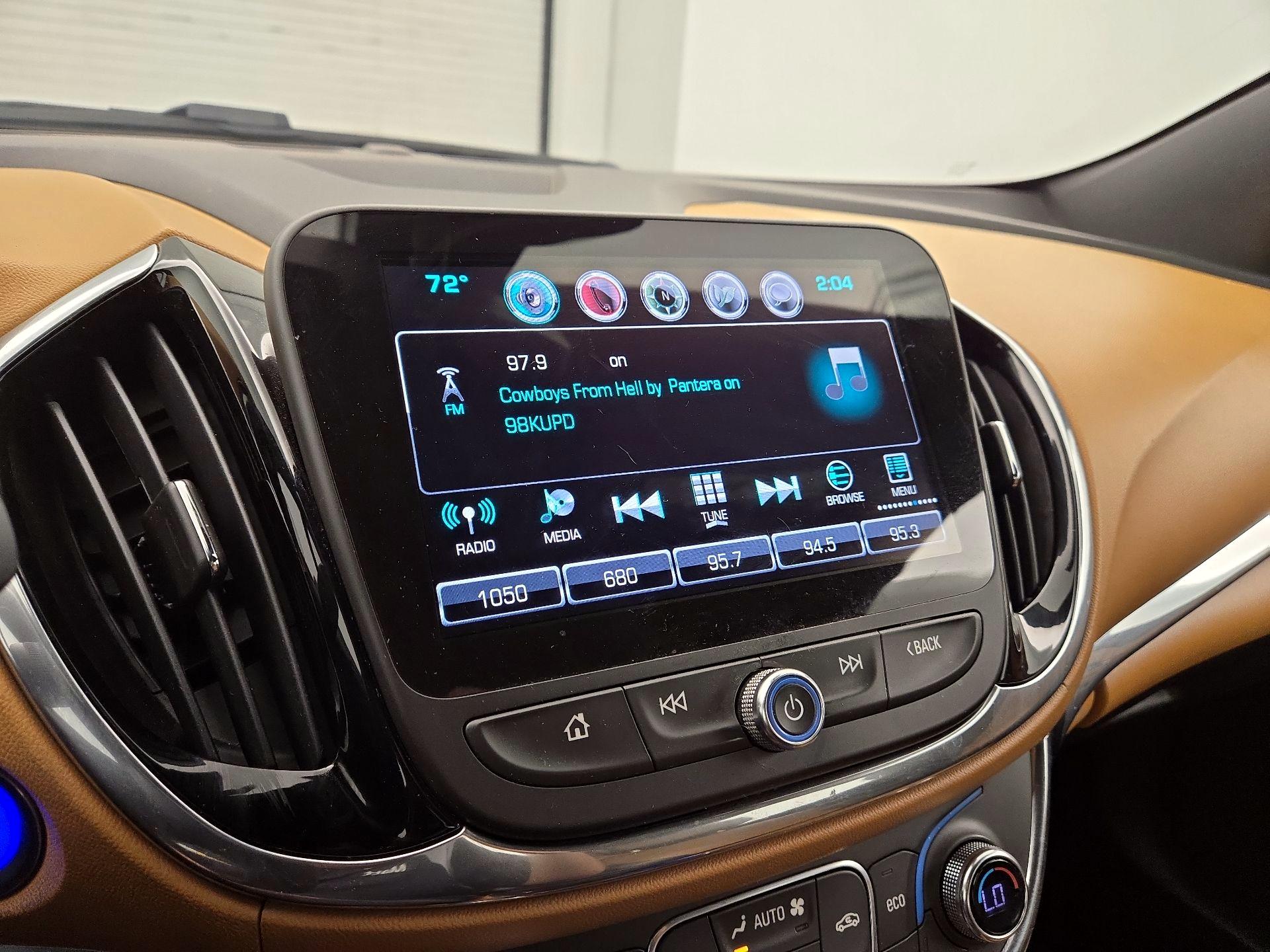 Thumbnail: 2016 Chevrolet Volt - 16