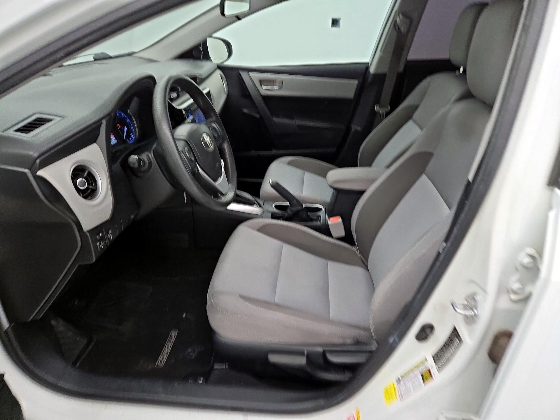 Thumbnail: 2018 Toyota Corolla - 11