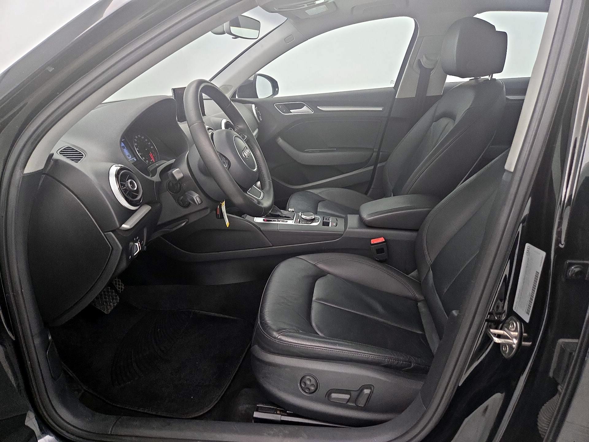 Thumbnail: 2016 Audi A3 - 11