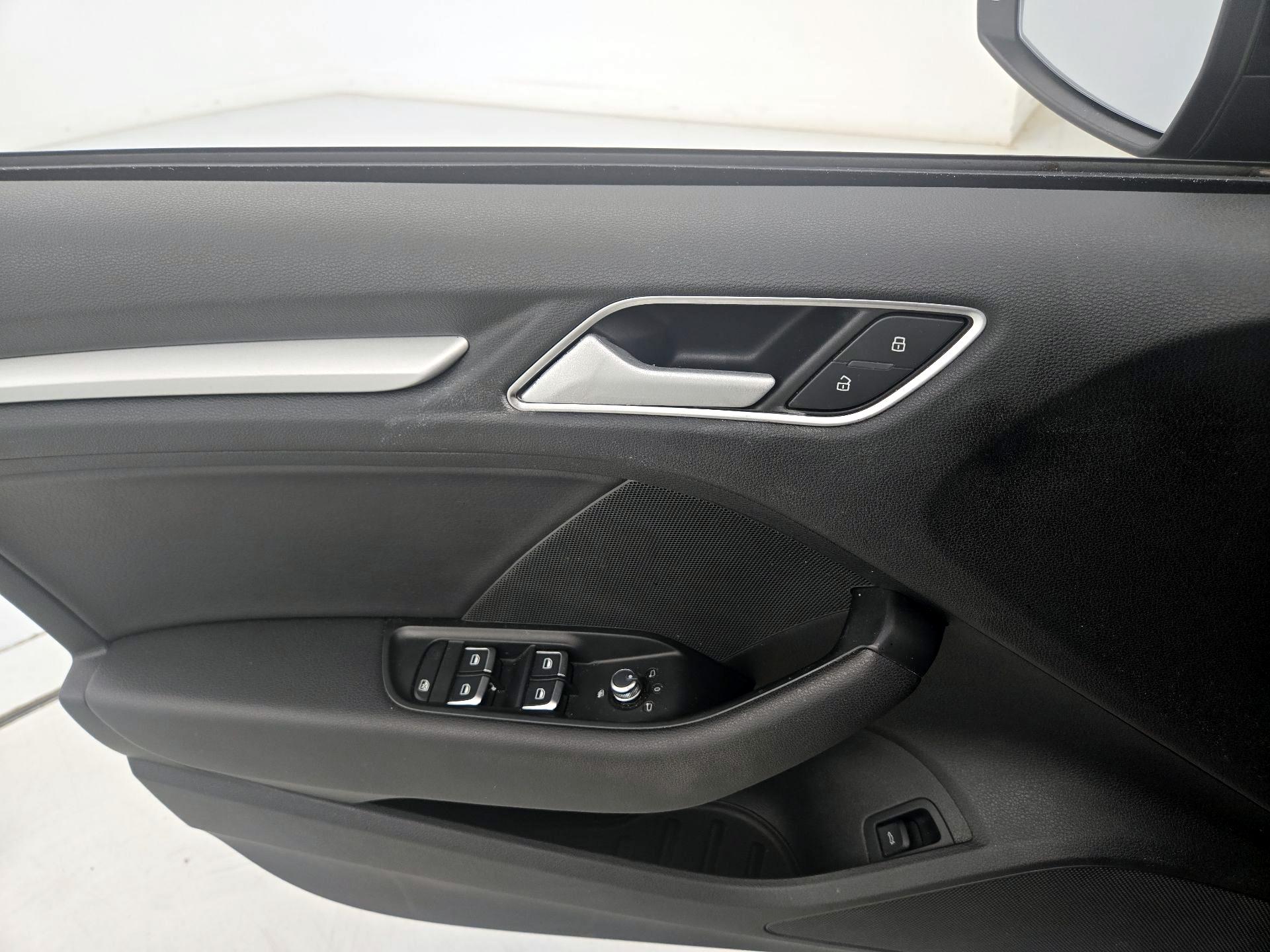 Thumbnail: 2016 Audi A3 - 12