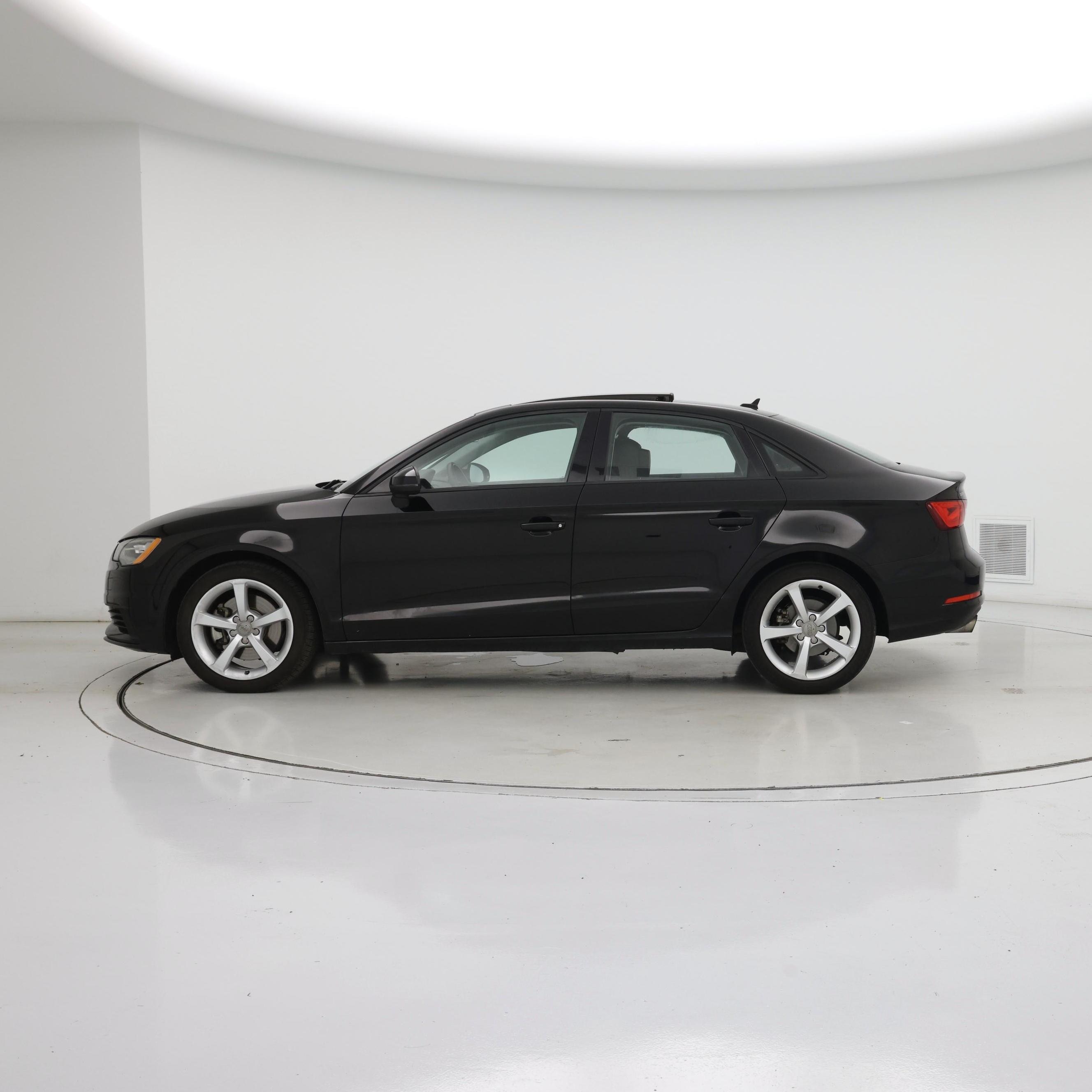 Thumbnail: 2016 Audi A3 - 3