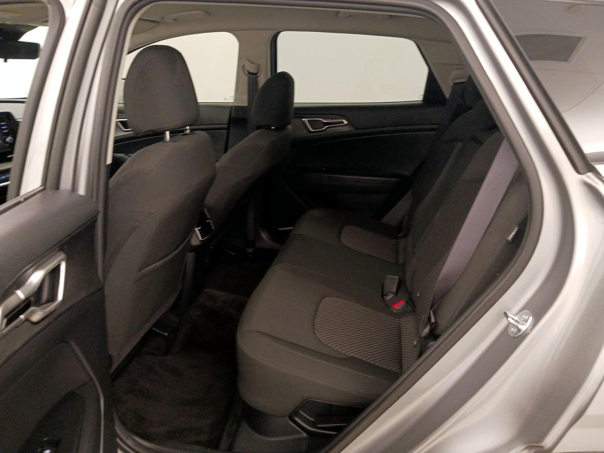 Thumbnail: 2024 Kia Sportage - 19