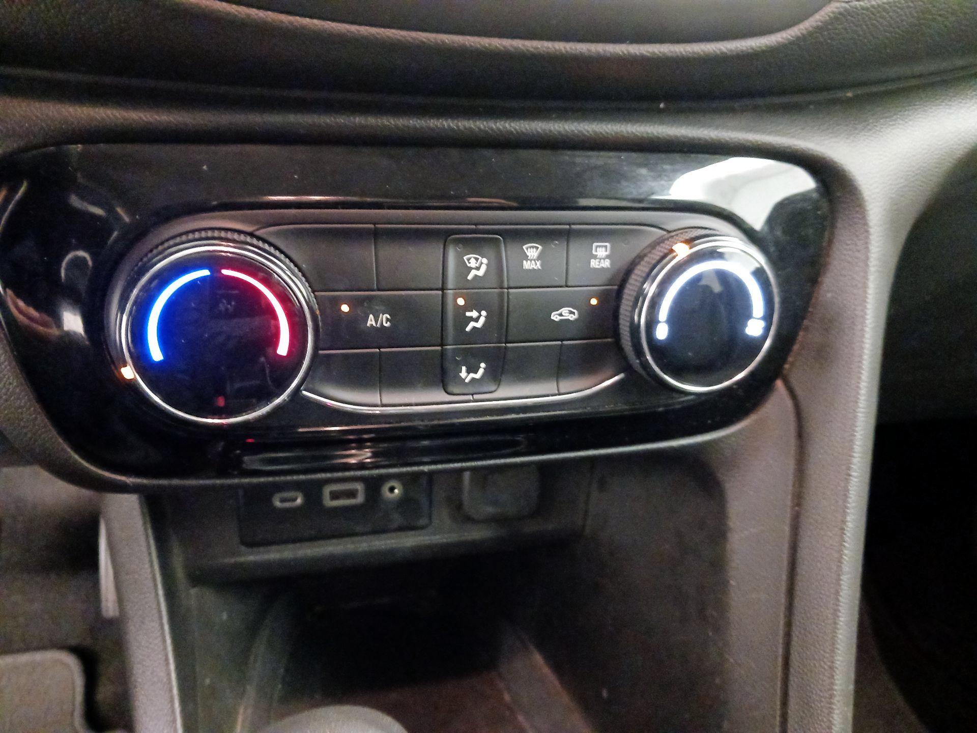 Thumbnail: 2021 Buick Encore GX - 16