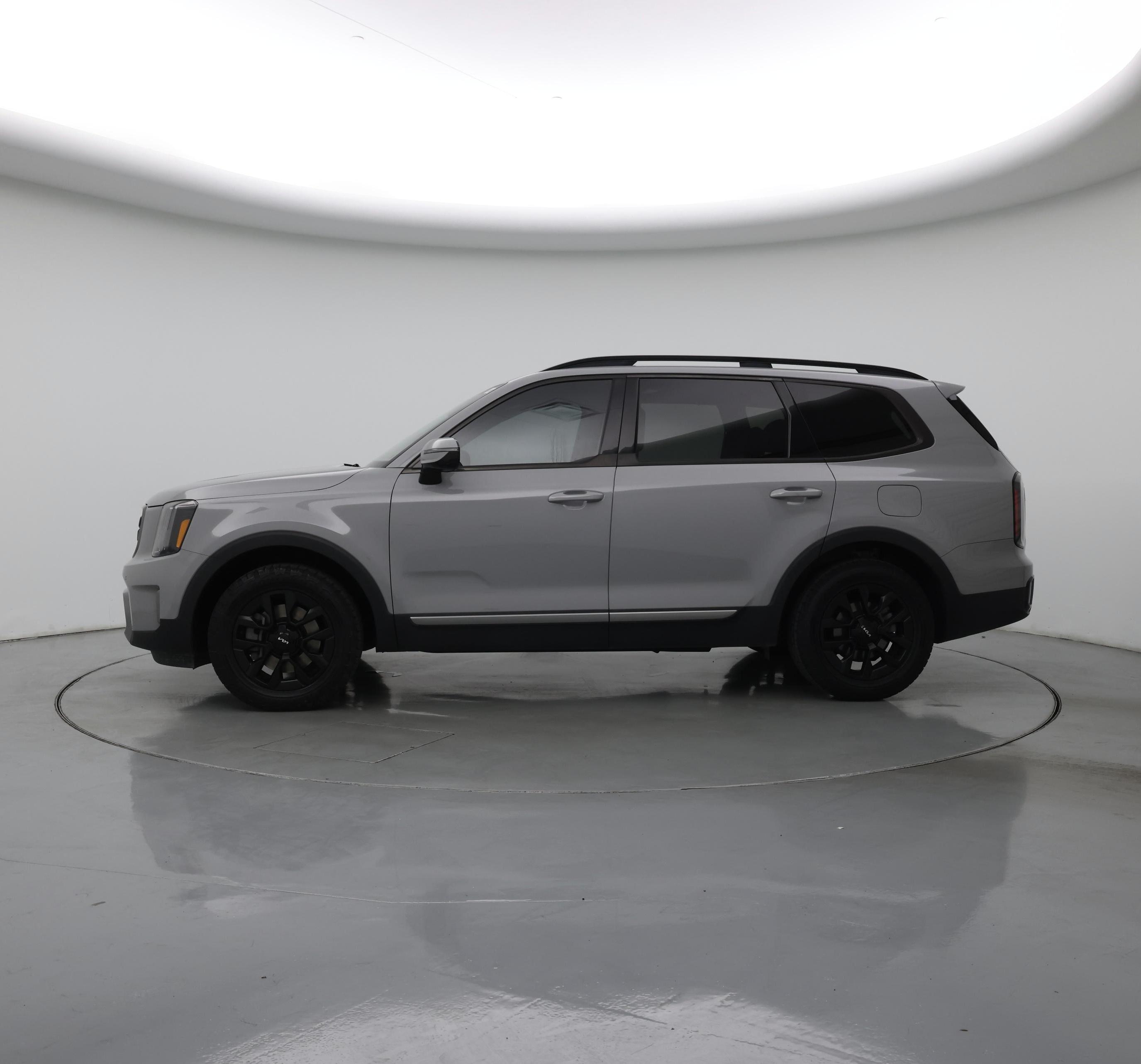 Thumbnail: 2023 Kia Telluride - 3