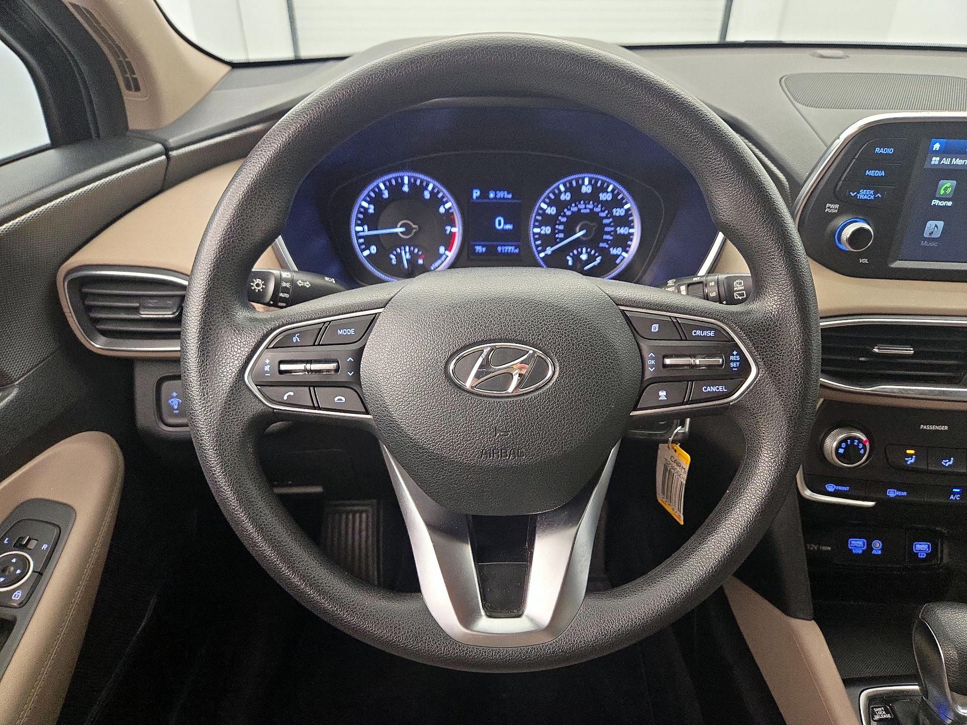 Thumbnail: 2019 Hyundai Santa Fe - 10