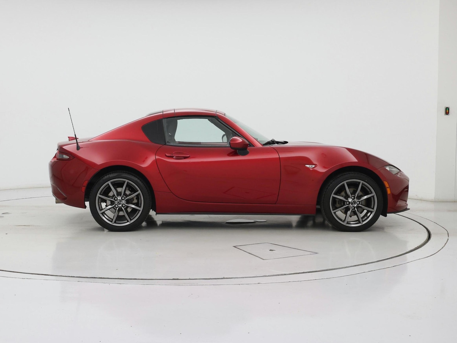 2018 Mazda MX-5 Miata RF Grand Touring - Photo 8