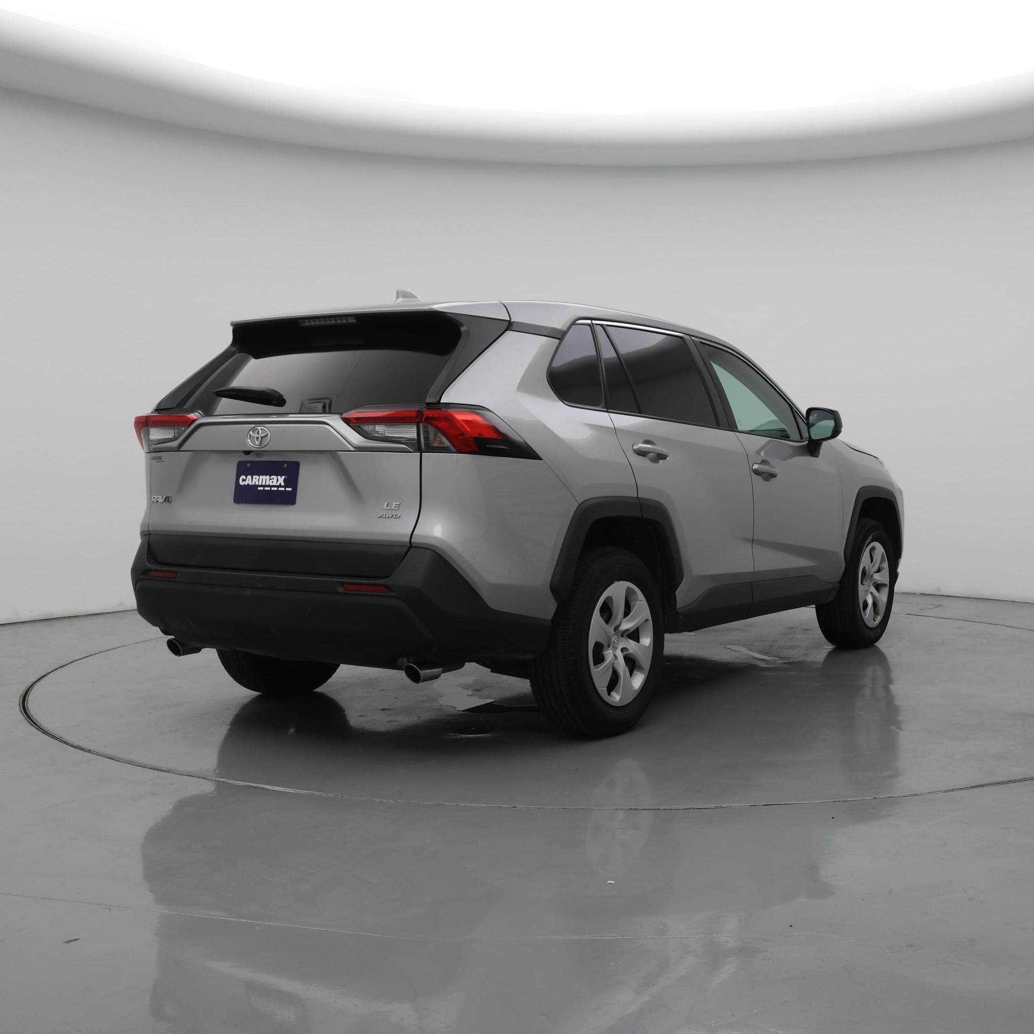 Thumbnail: 2024 Toyota RAV4 - 8