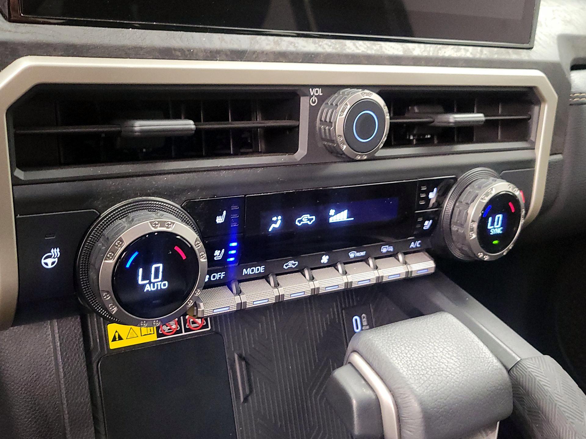 Thumbnail: 2024 Toyota Tacoma - 16