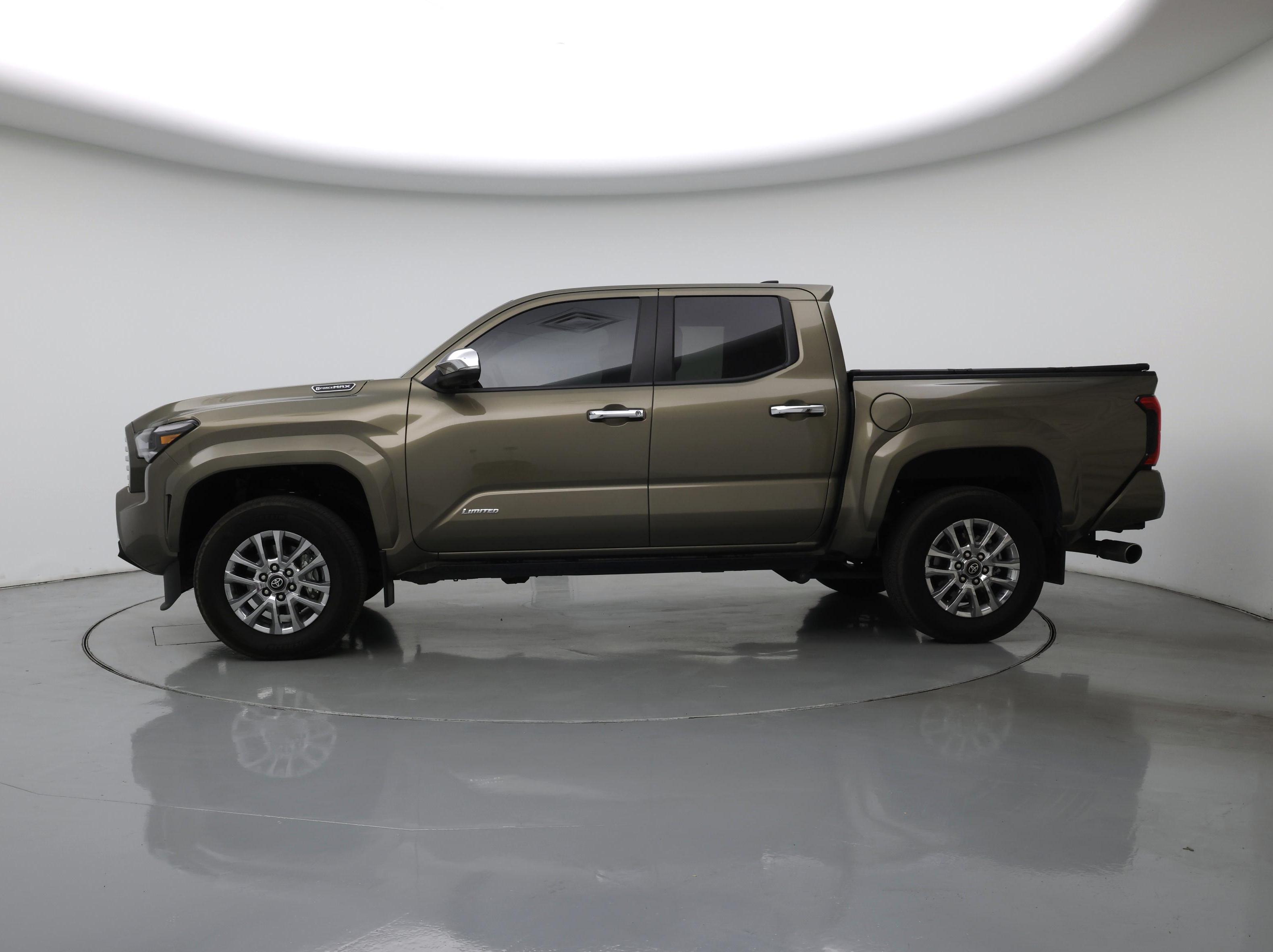 Thumbnail: 2024 Toyota Tacoma - 3