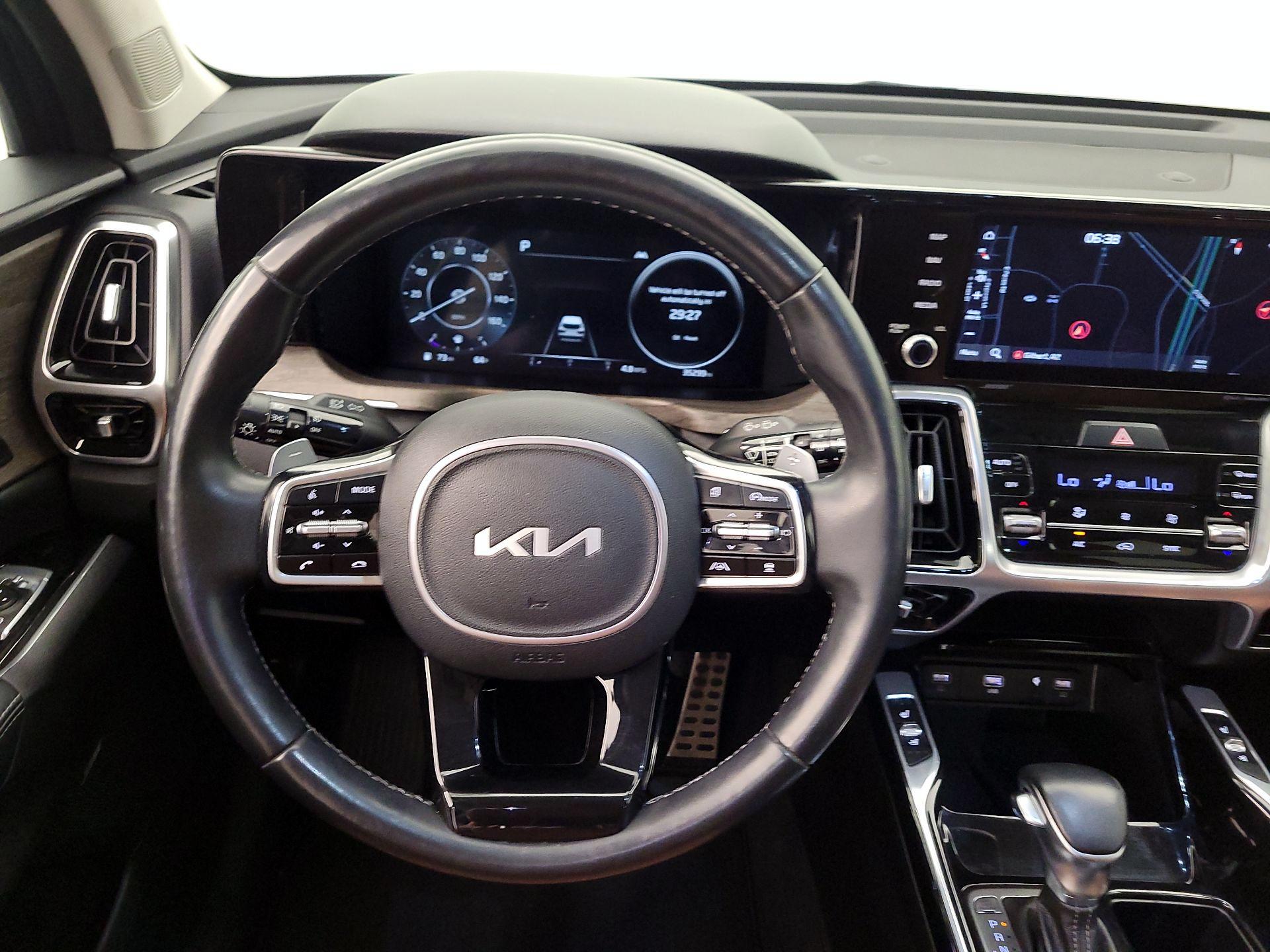 Thumbnail: 2022 Kia Sorento - 10