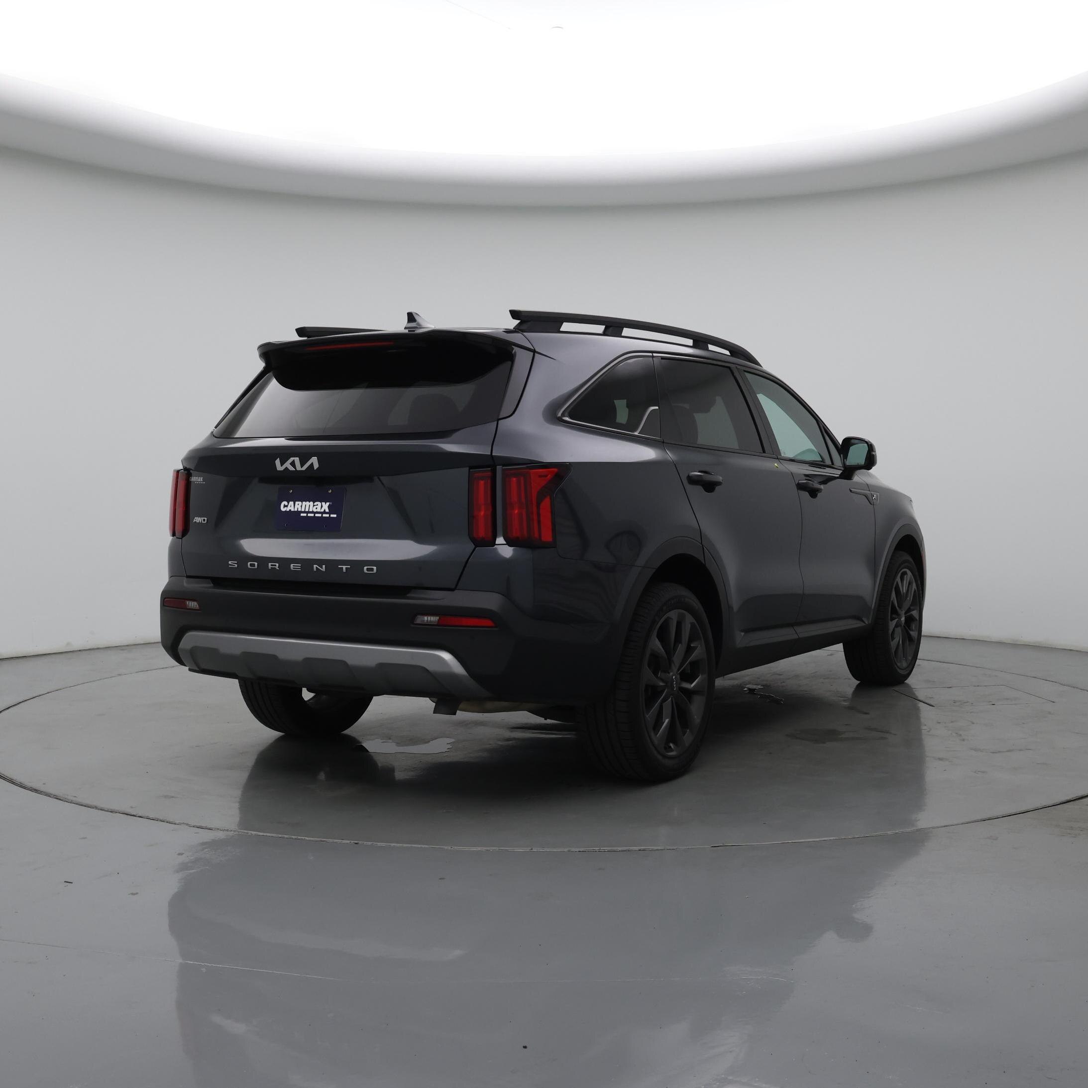 Thumbnail: 2022 Kia Sorento - 8