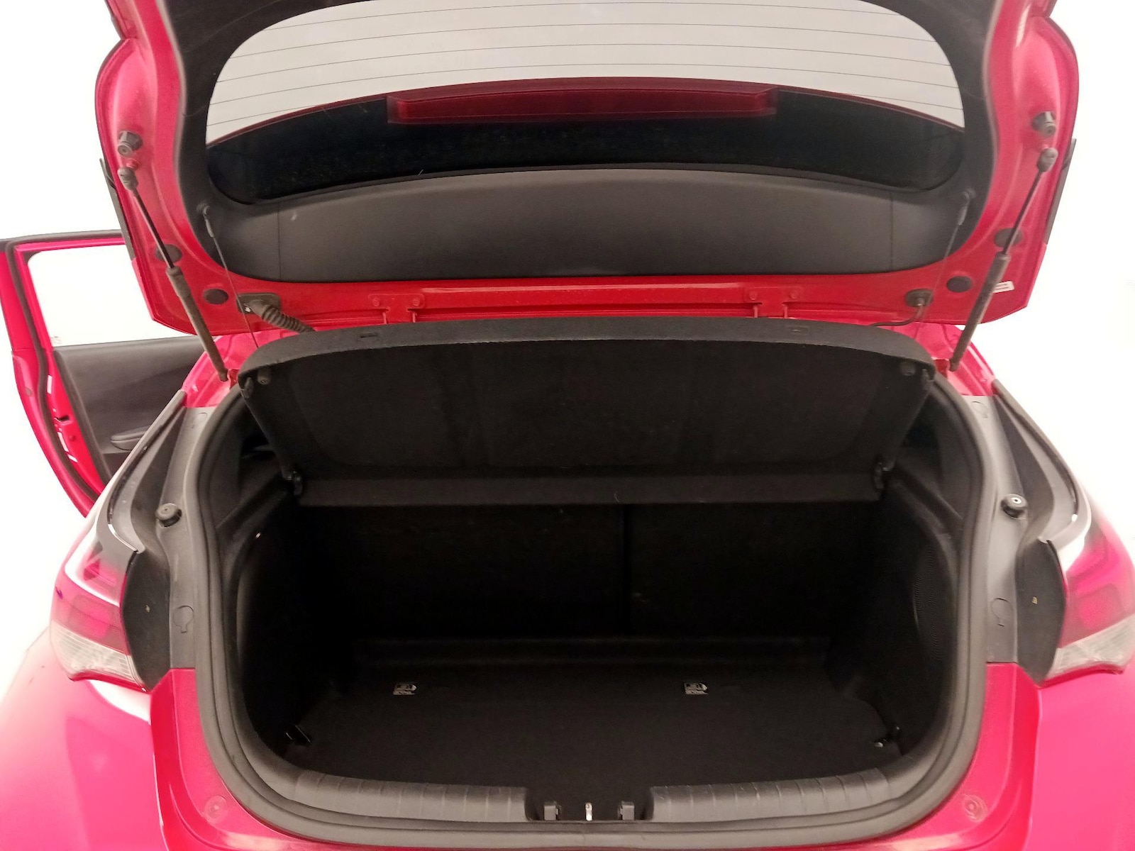 2021 Hyundai Veloster Base - Photo 22