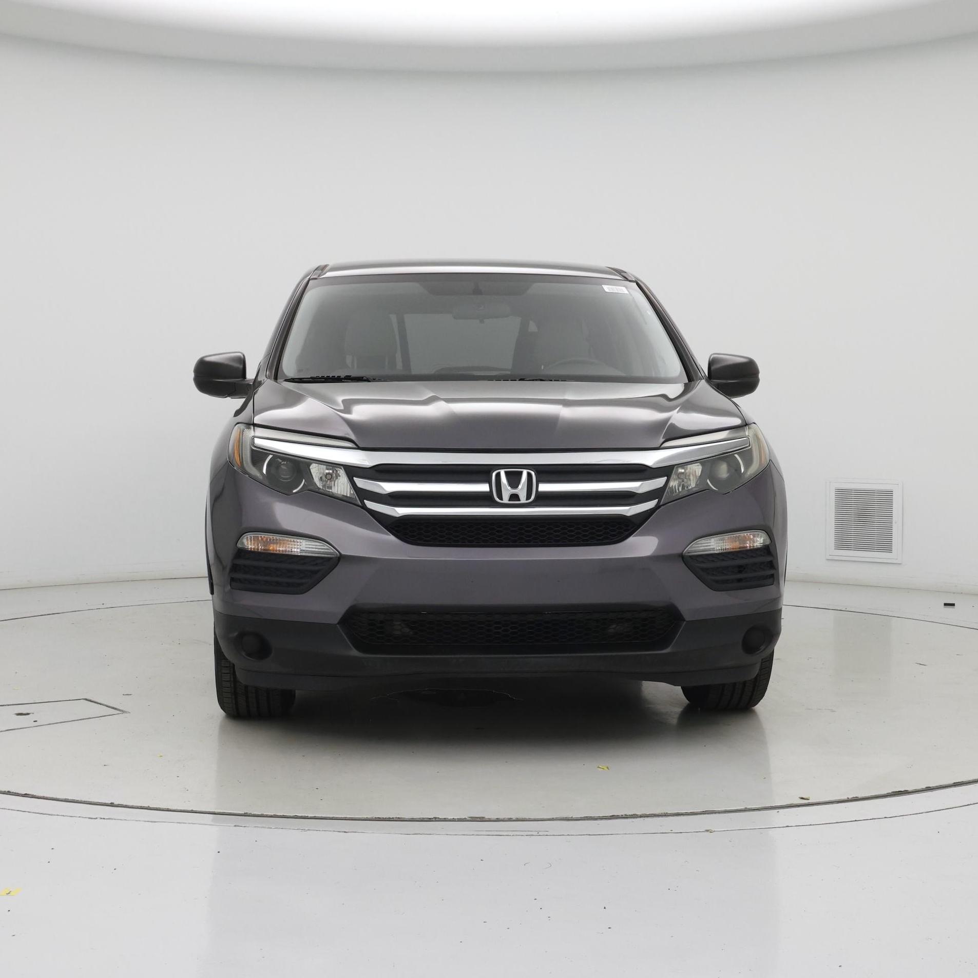 Thumbnail: 2017 Honda Pilot - 5