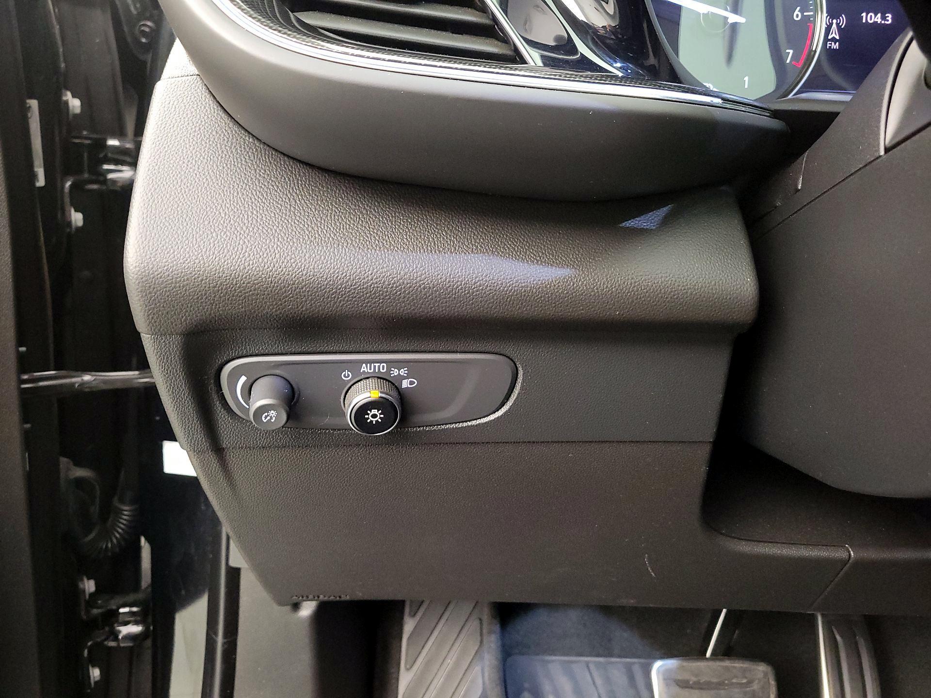 Thumbnail: 2023 Buick Envision - 13