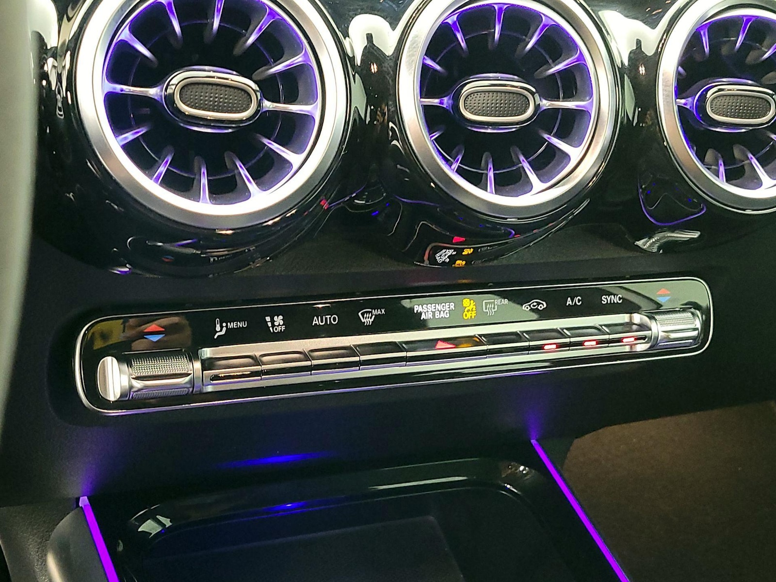 2023 Mercedes-Benz GLB Base - Photo 17