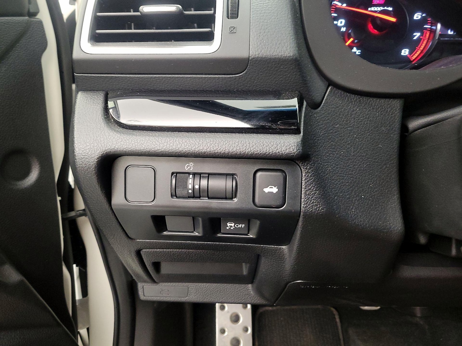 2021 Subaru WRX STI Base - Photo 14