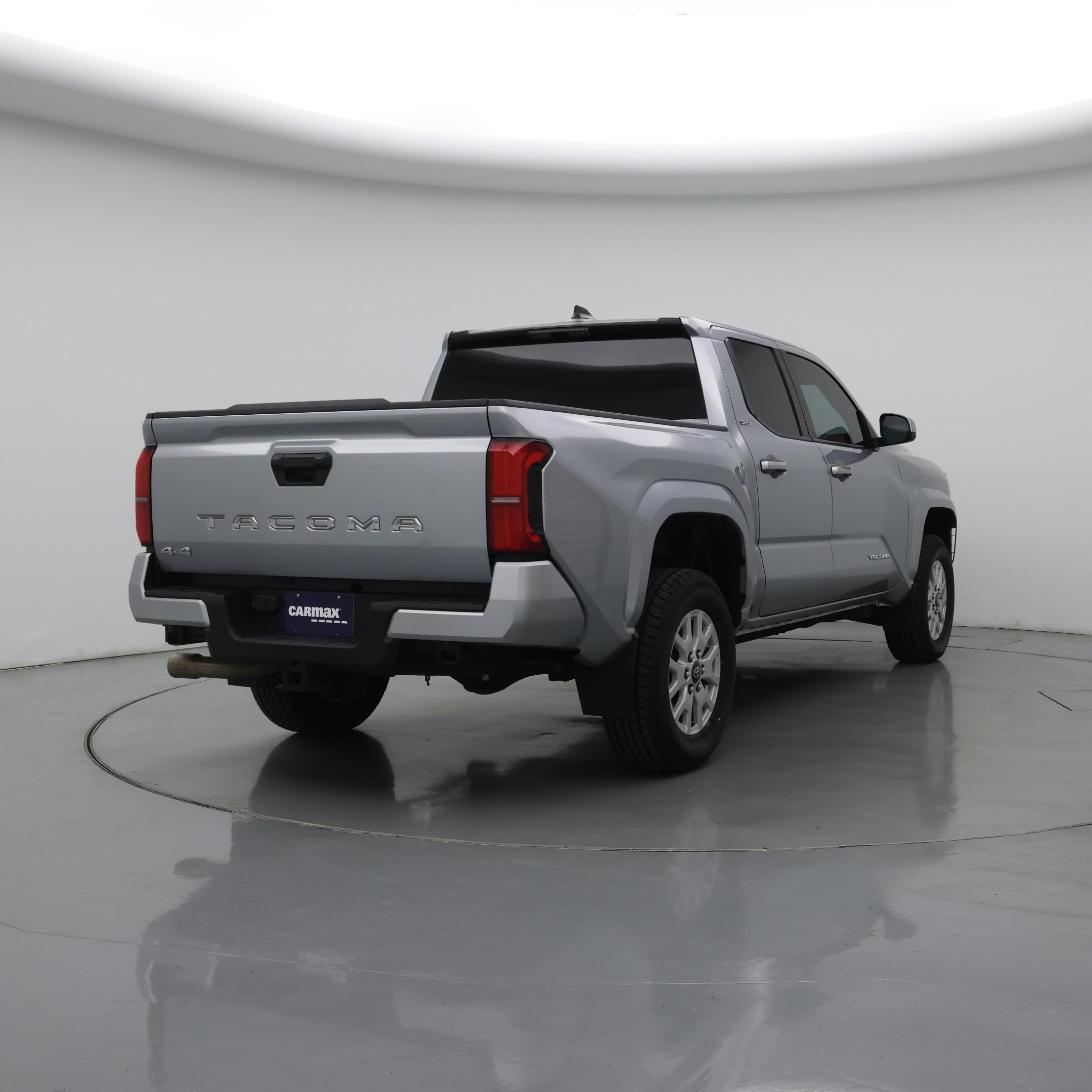 Thumbnail: 2024 Toyota Tacoma - 8
