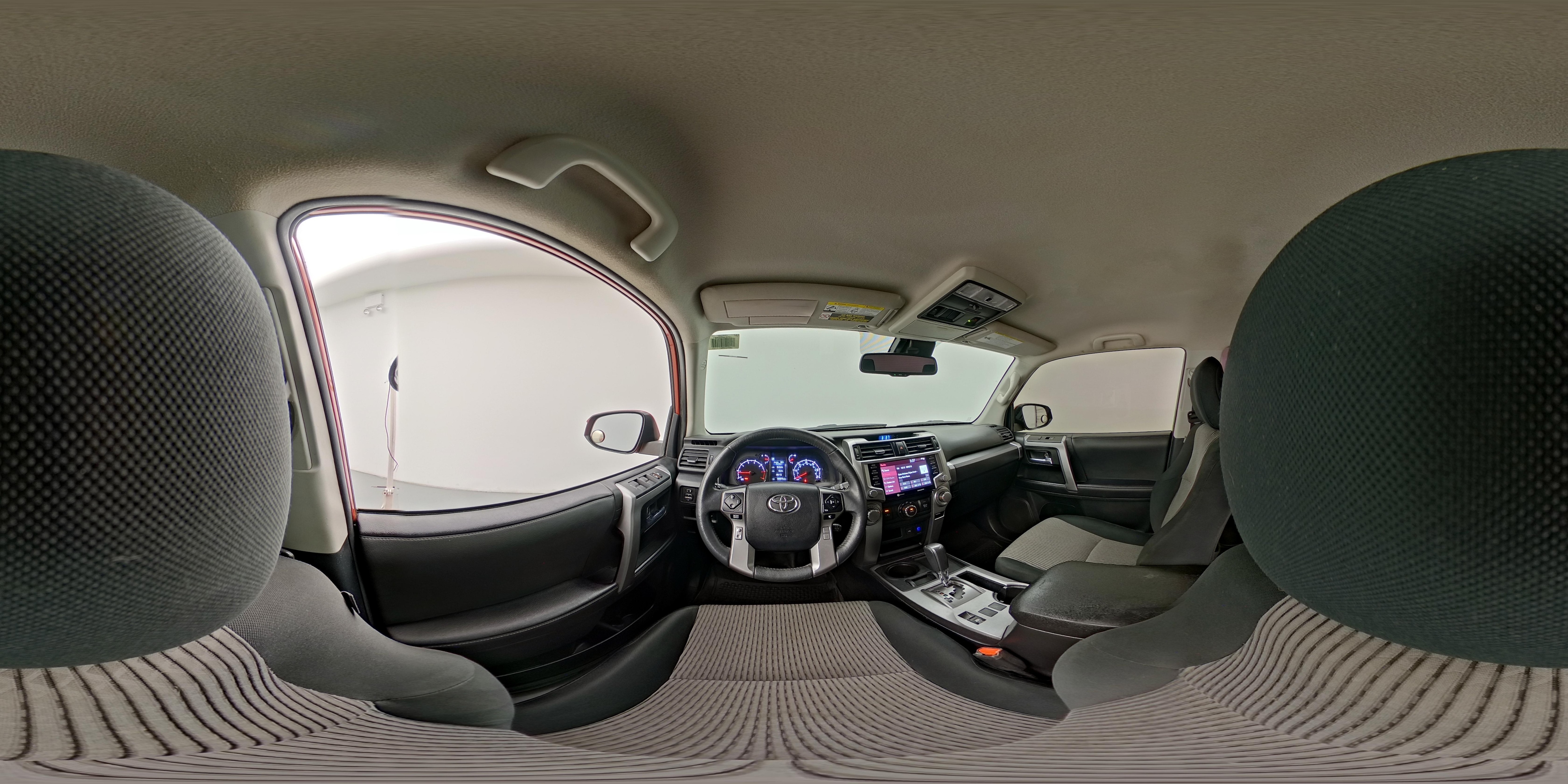 2022 Toyota 4Runner SR5 - Photo 26