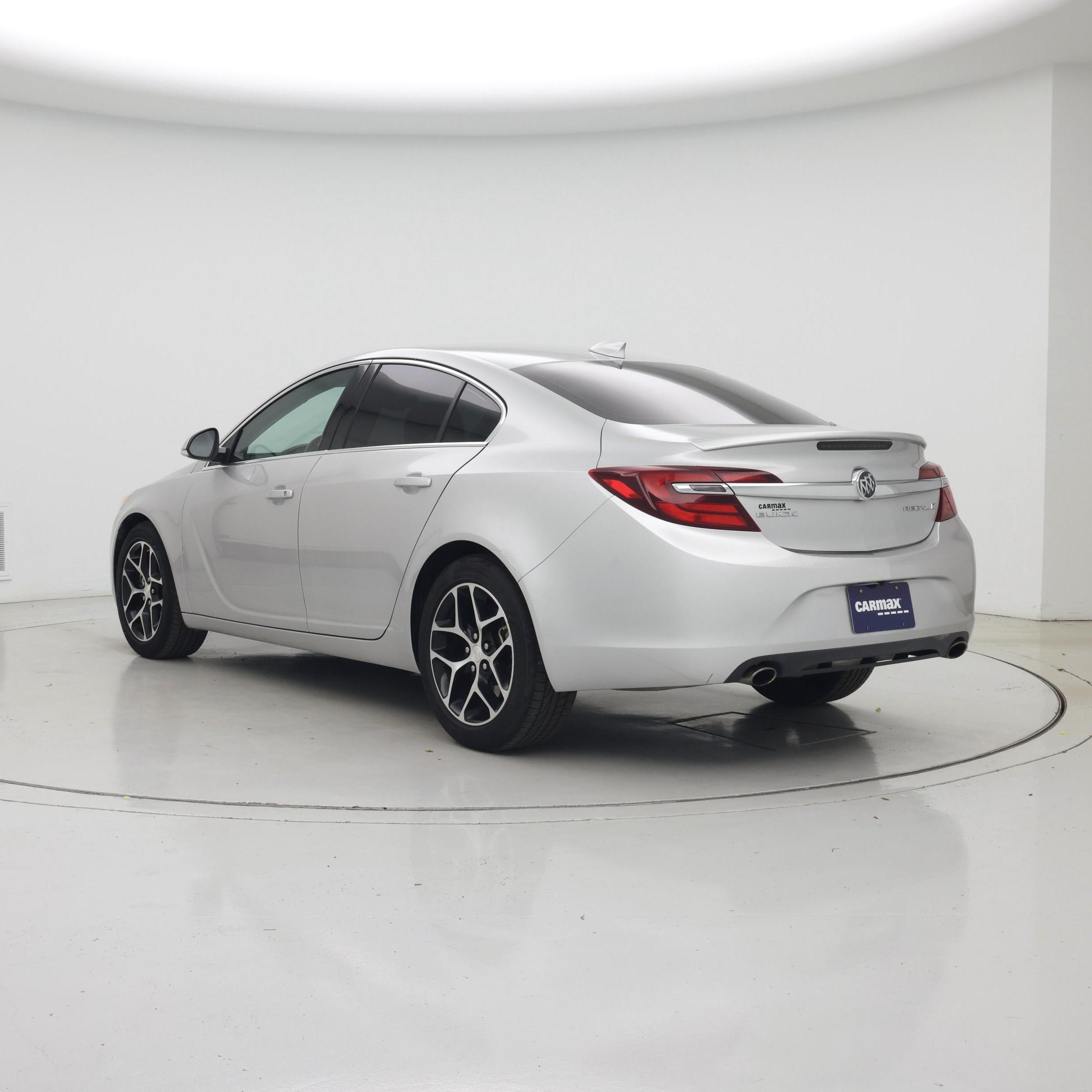 Thumbnail: 2017 Buick Regal - 2
