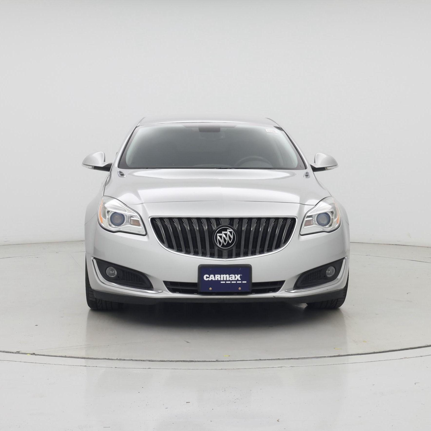Thumbnail: 2017 Buick Regal - 5