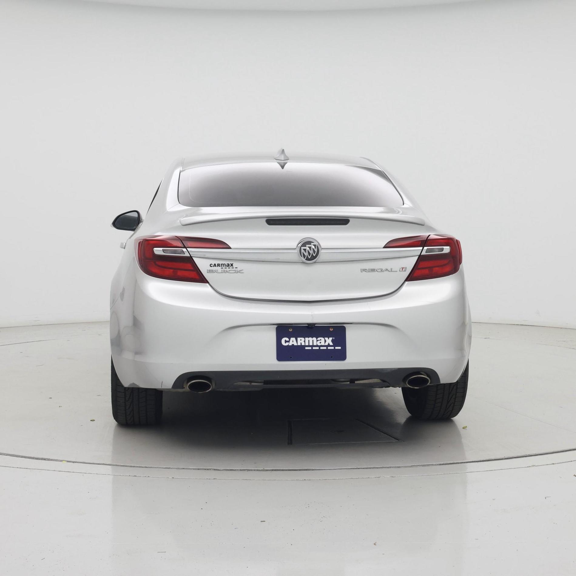 Thumbnail: 2017 Buick Regal - 6