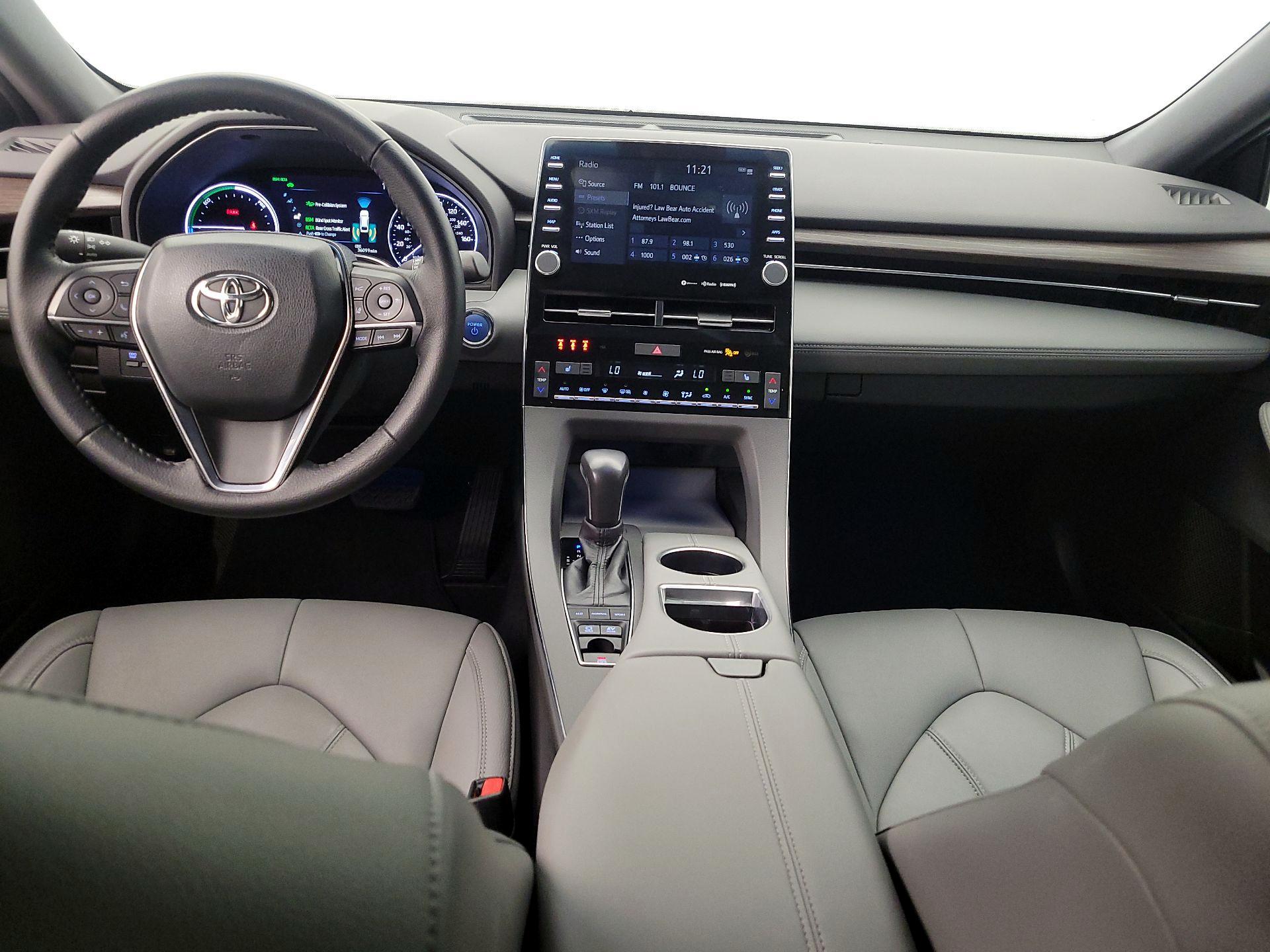 Thumbnail: 2021 Toyota Avalon - 9