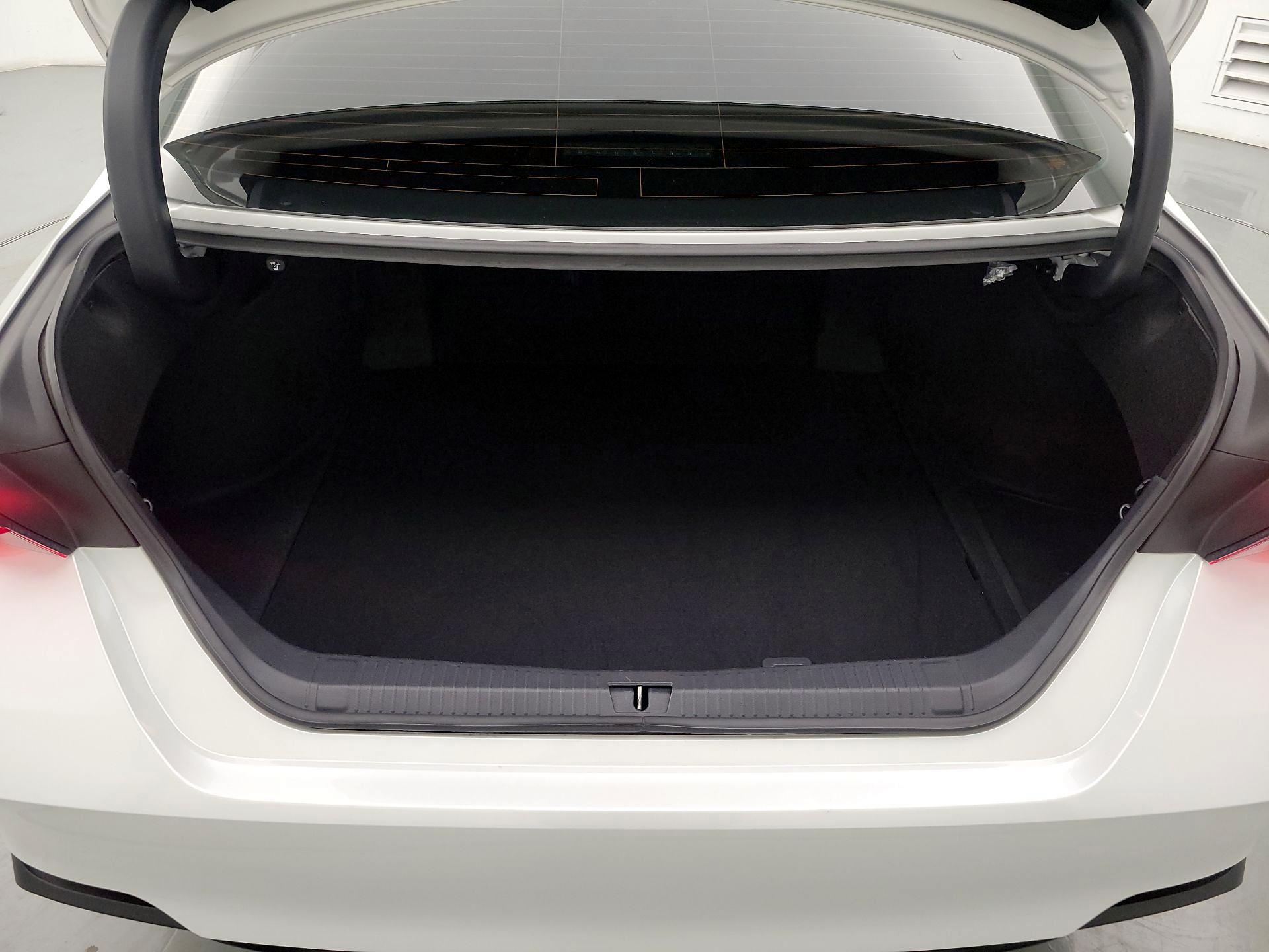 Thumbnail: 2021 Toyota Avalon - 20