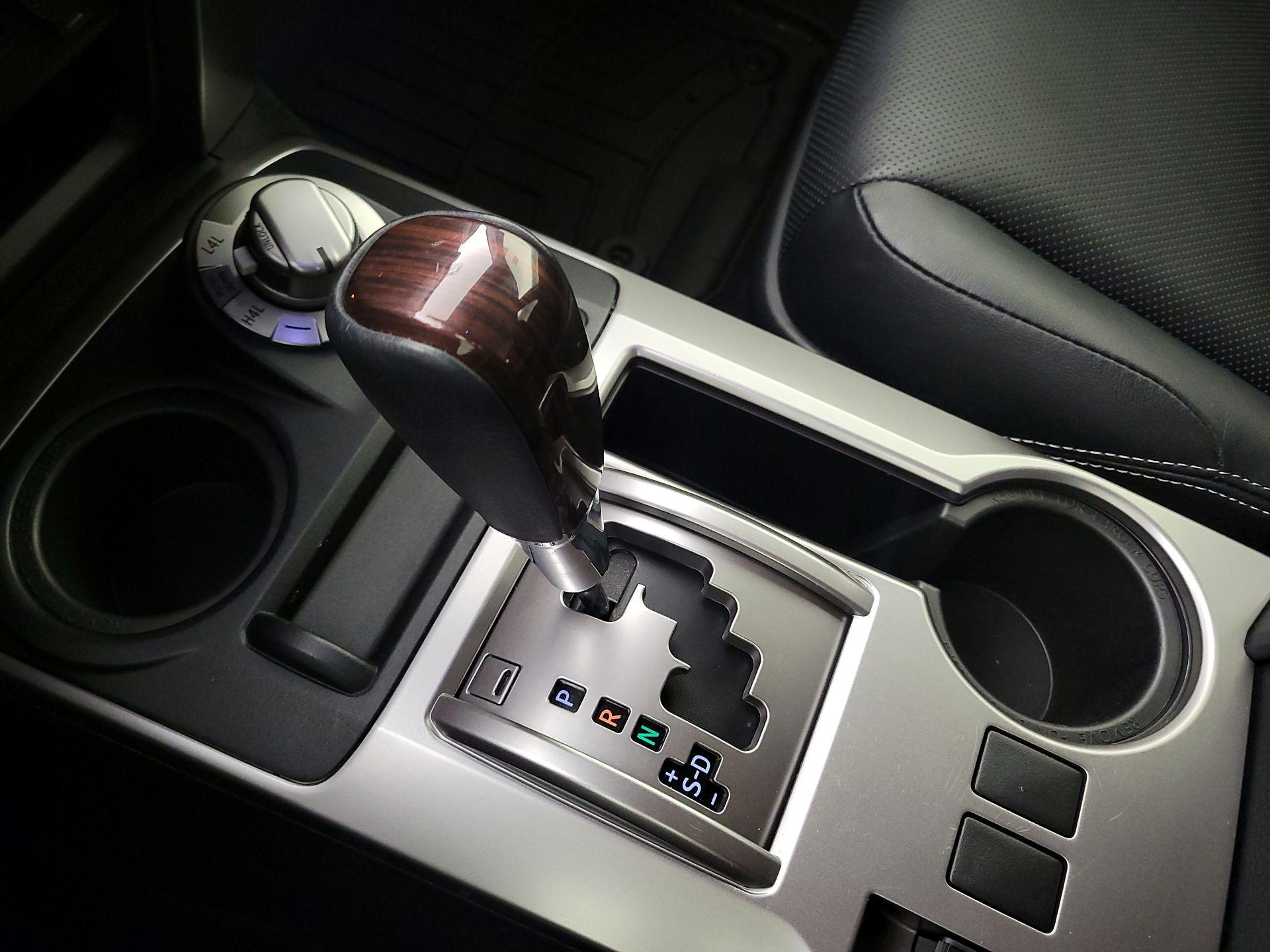 Thumbnail: 2024 Toyota 4Runner - 18