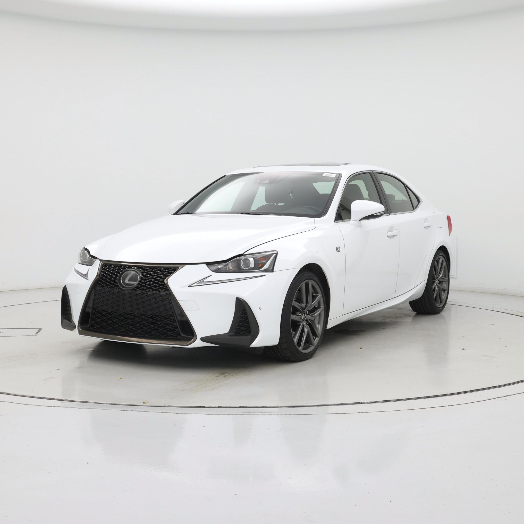 Thumbnail: 2018 Lexus IS - 4