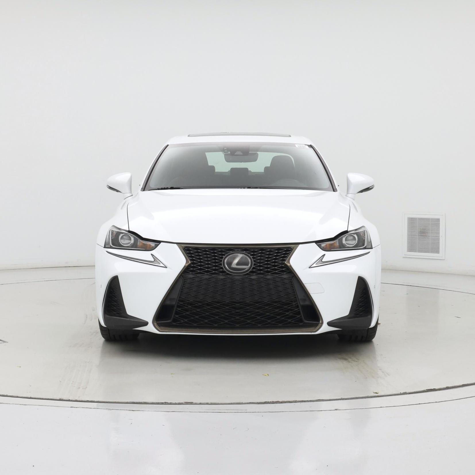 Thumbnail: 2018 Lexus IS - 5