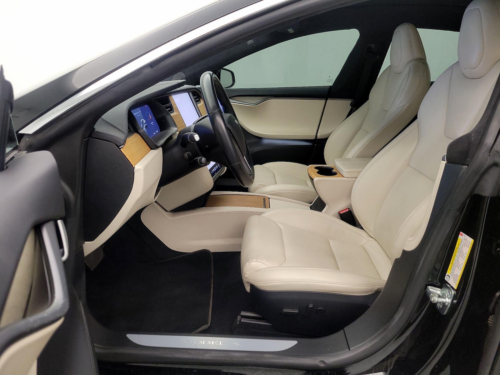 2020 Tesla Model S Long Range Plus - Photo 12